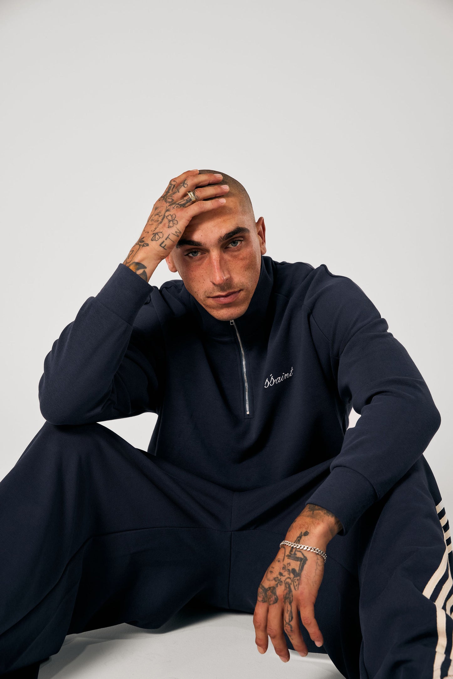 SŚAINT BARREL PANTS- Navy