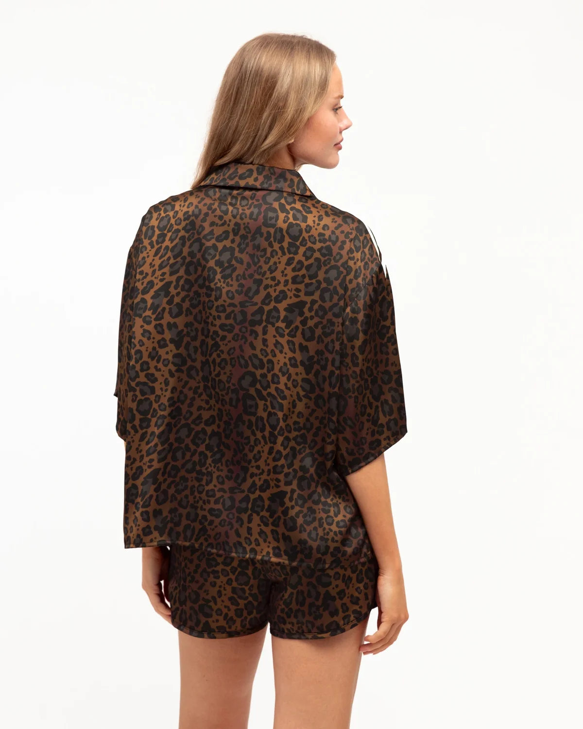MORDERN SAFARI SHORT