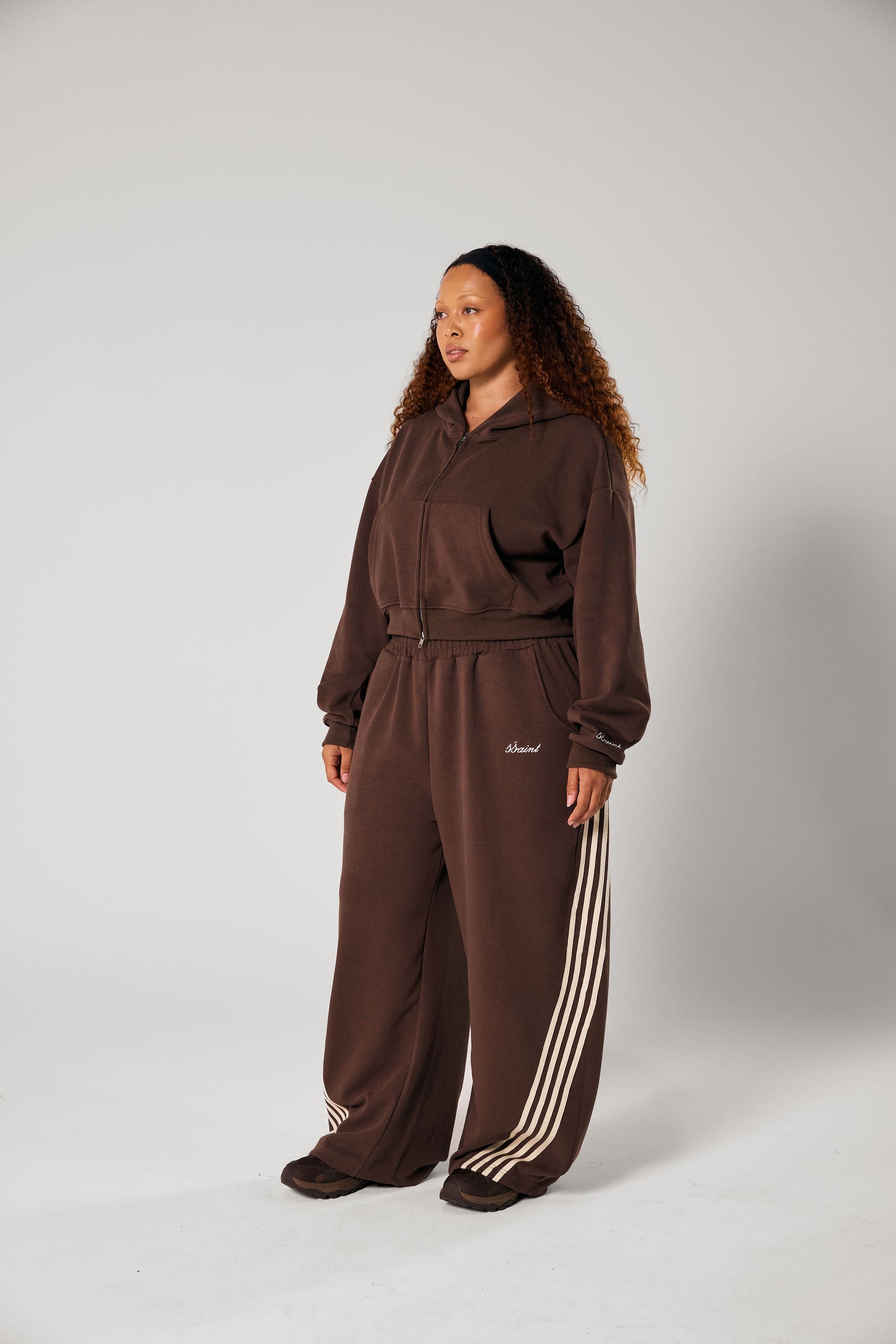 SŚAINT BARREL PANTS-Brown