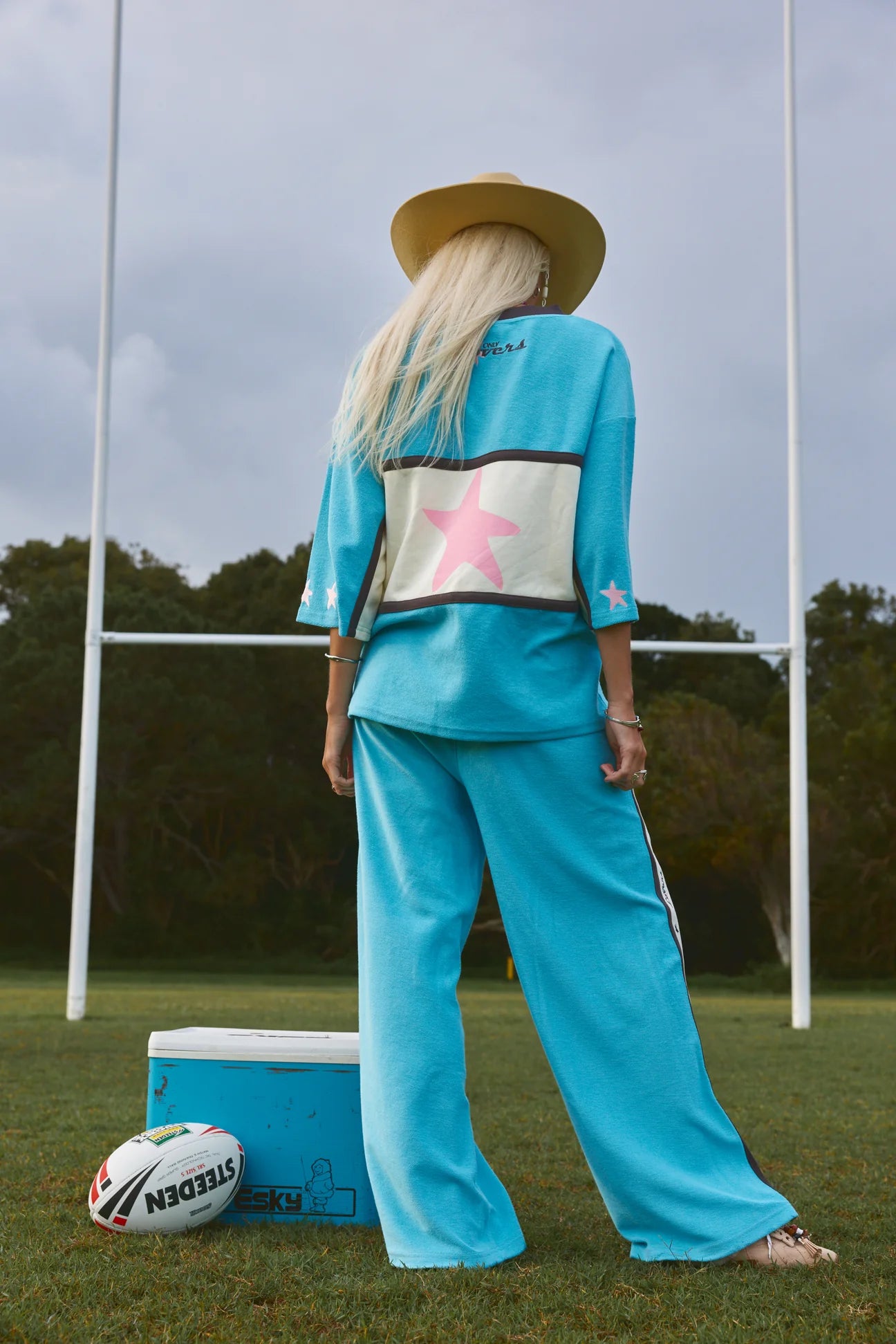 ONLY LOVERS LEFT-
SURF LEAGUE JERSEY - SKY BLUE