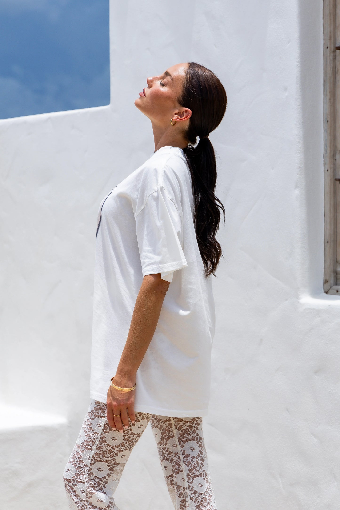 High kicks Martini Tee- white