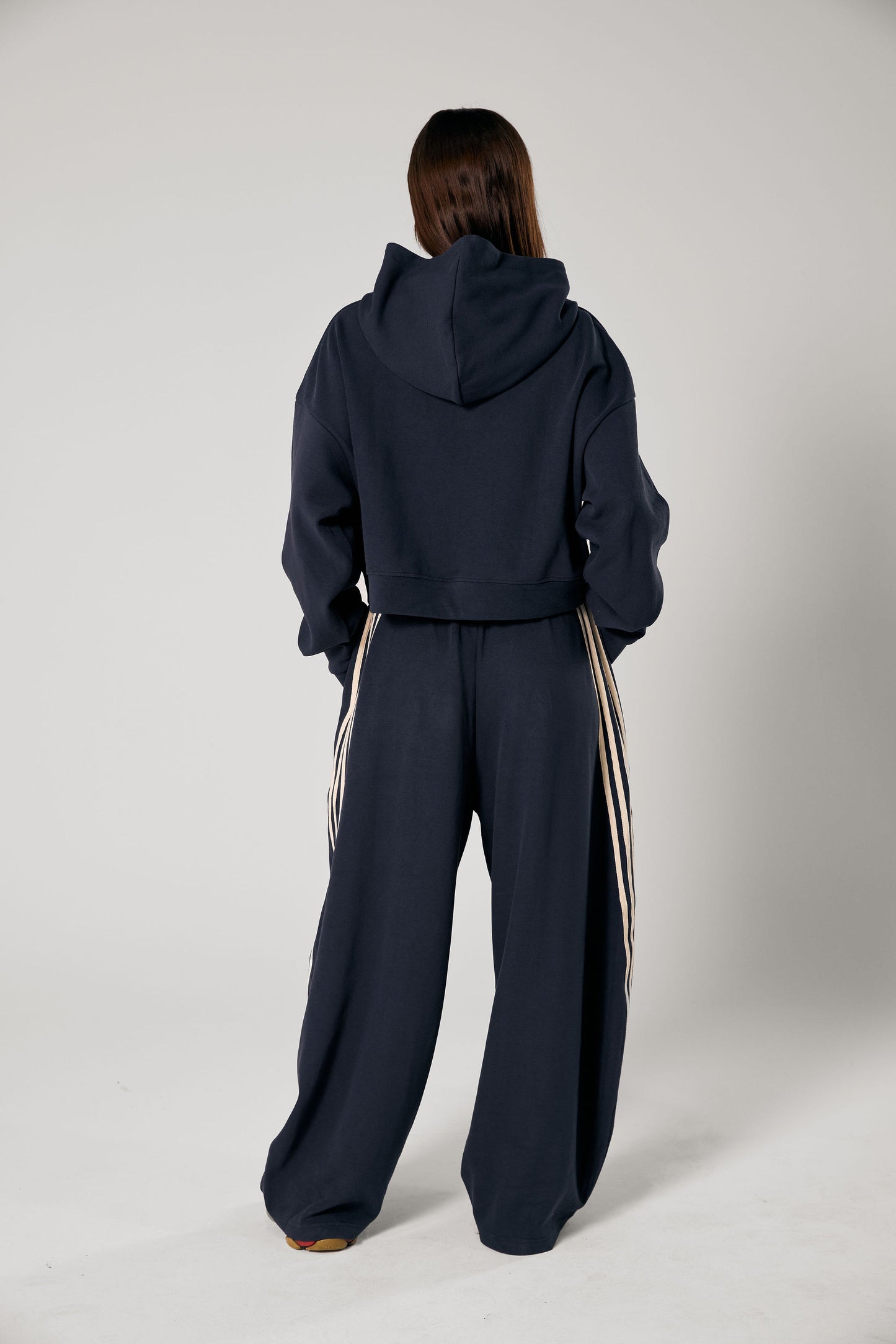 SŚAINT BARREL PANTS- Navy