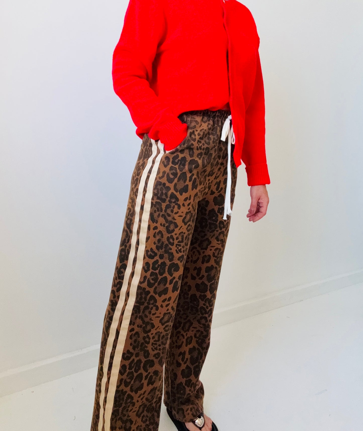 By Frankie / Leopard Racer- Dark