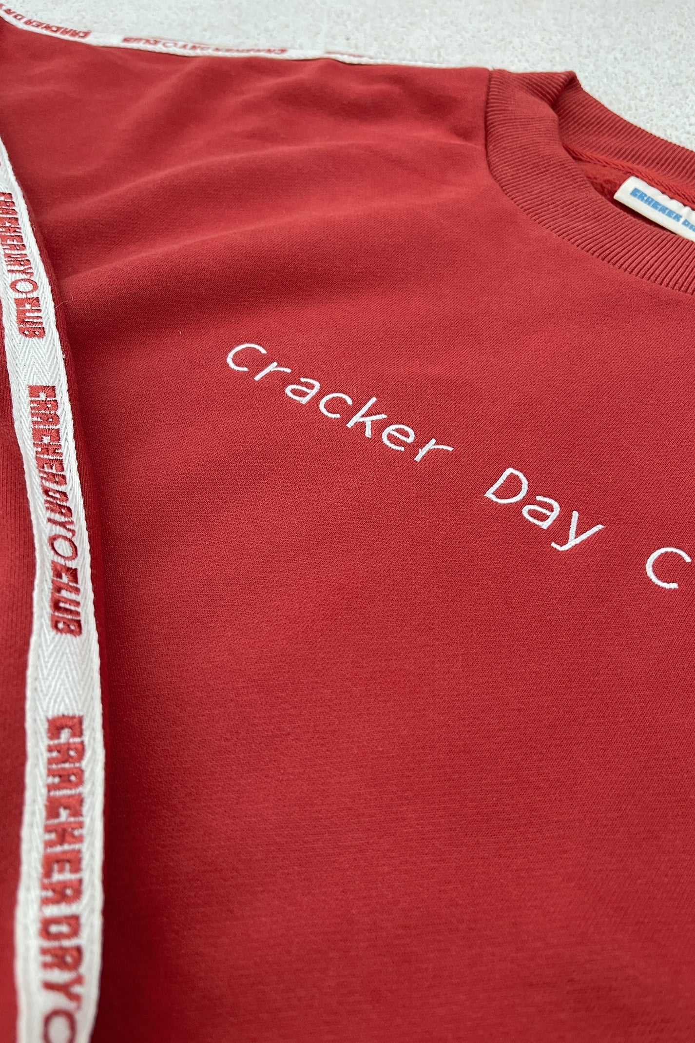 CLOUD RACER SWEATER - RED