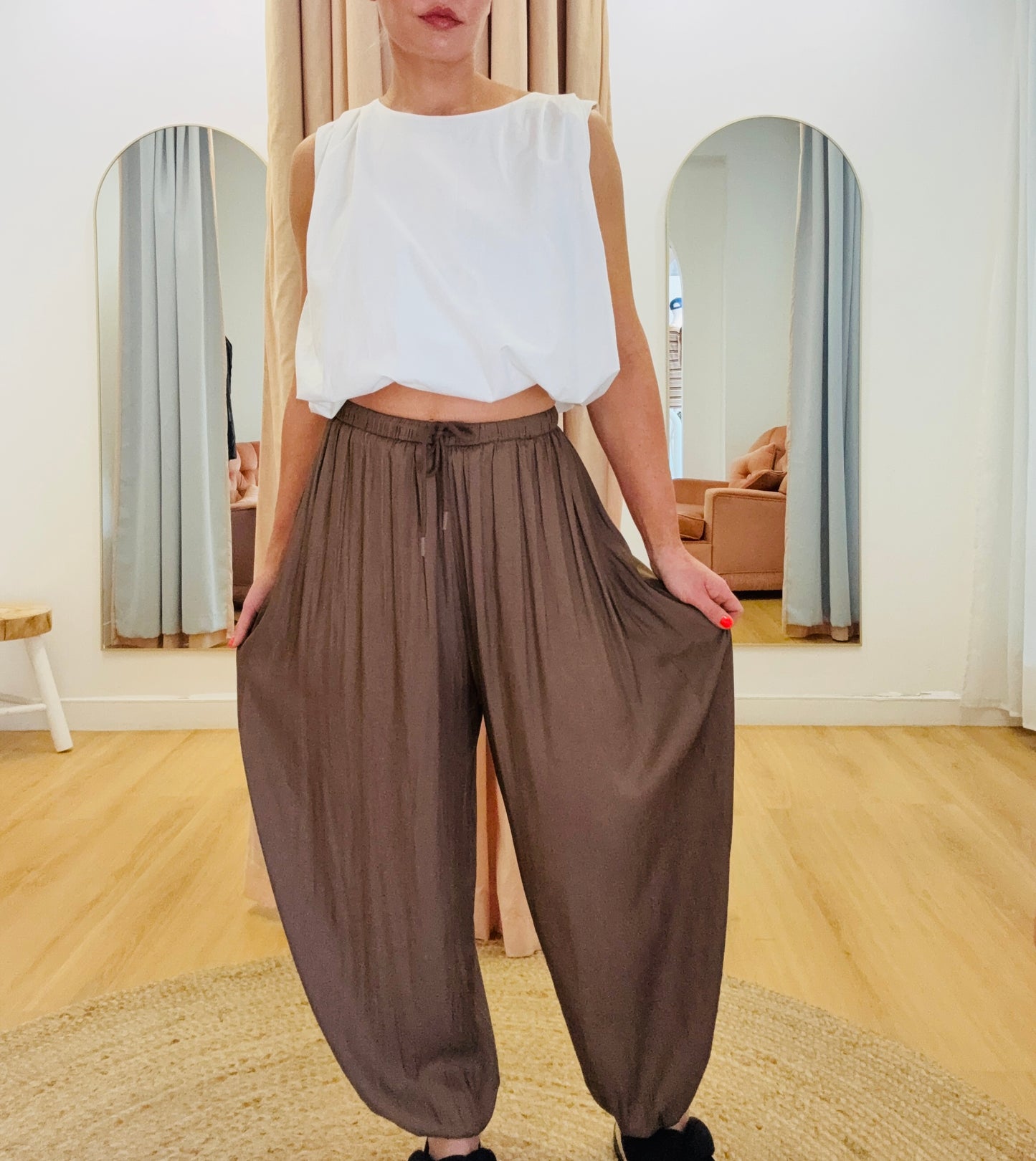 Luca Balloon Pant- Mocha
