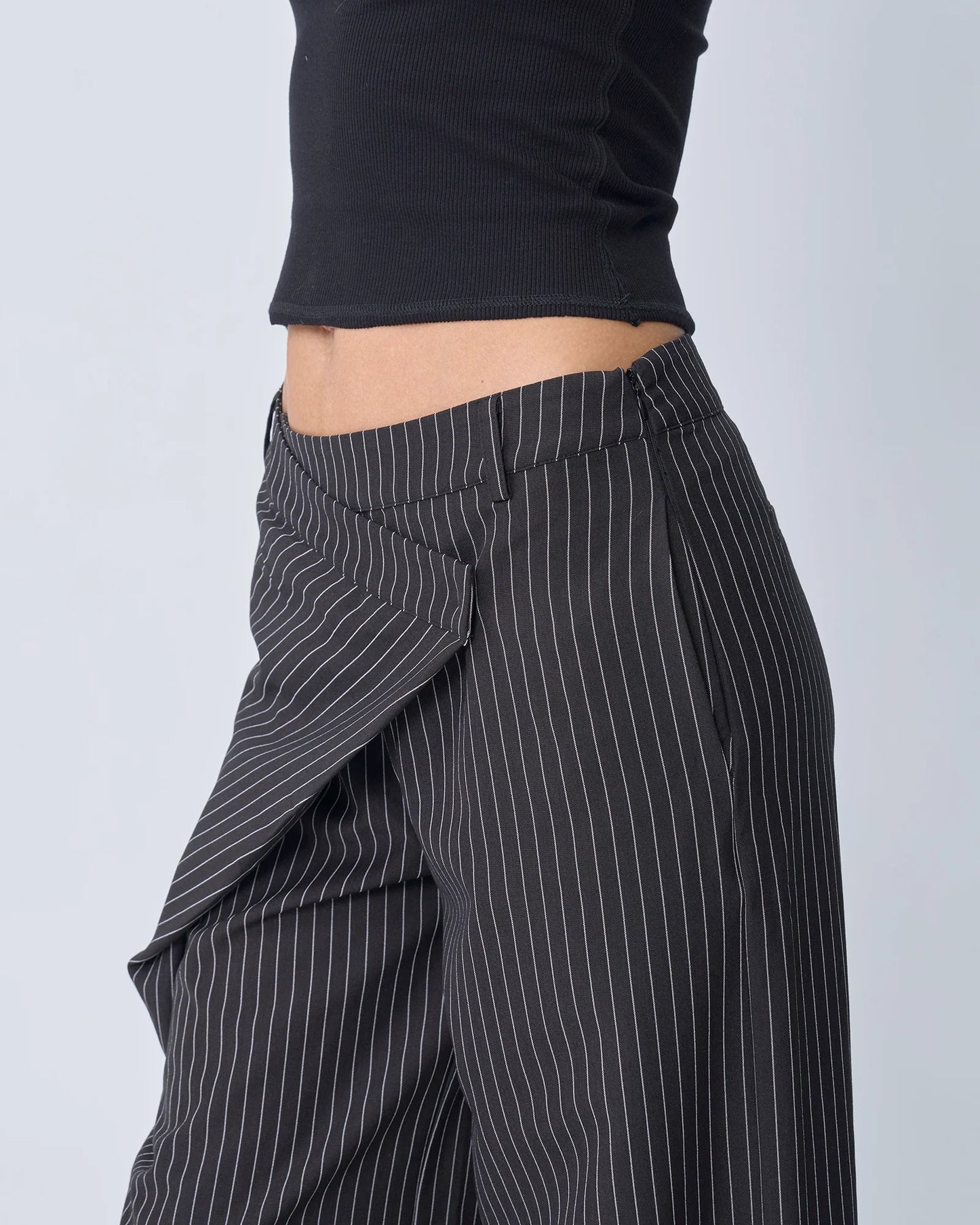 NEAR THE SEA- ASYMMETRICAL TROUSER
