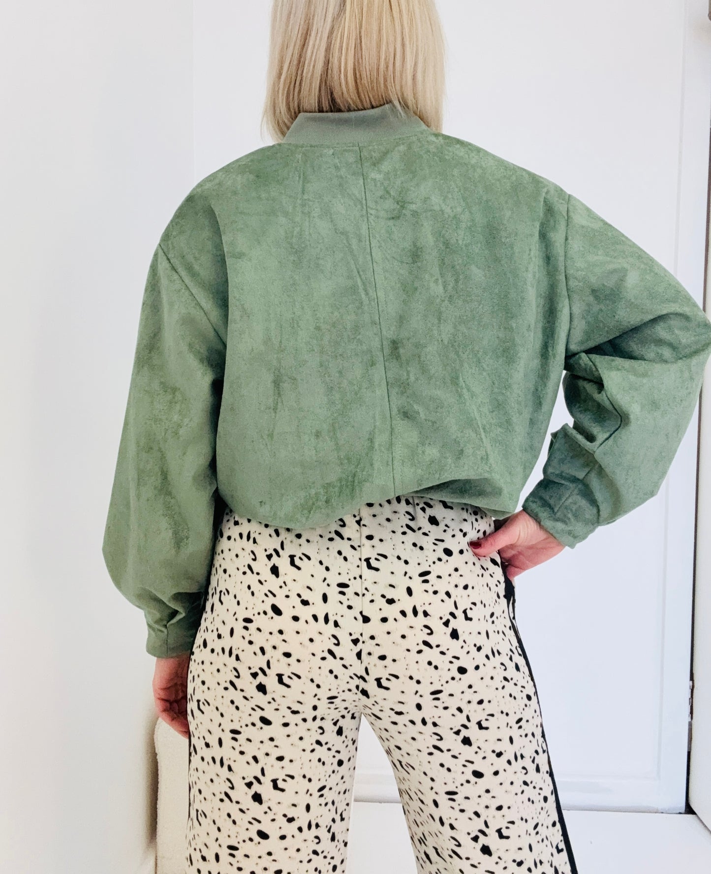 Luna Suede Bomber- Olive