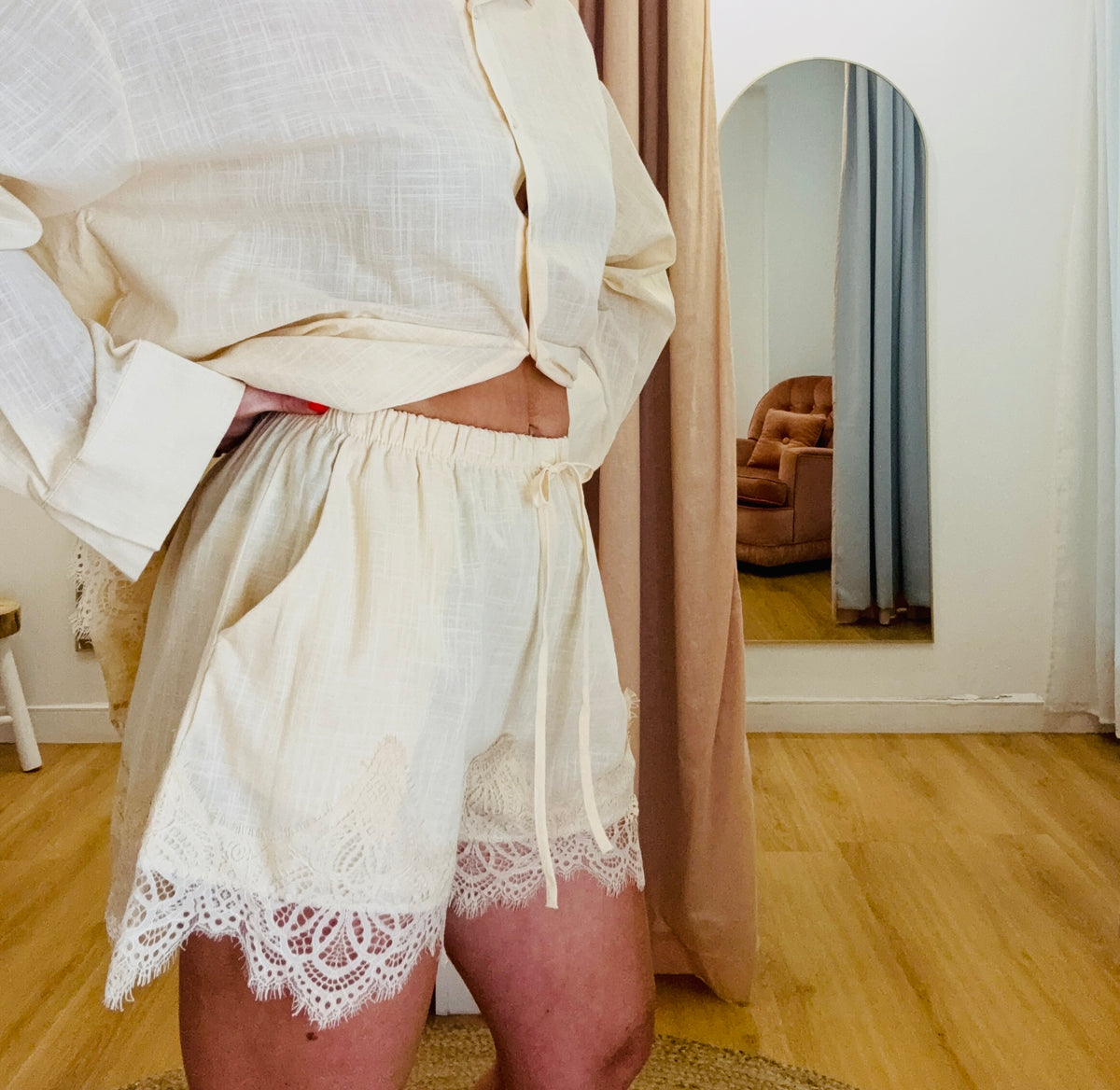 By Frankie/ Ivy Lace Short- Butter