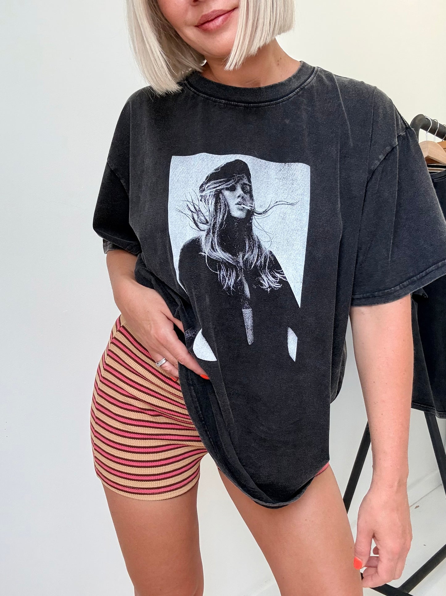 By Frankie/ Knit Short- Peach/Magenta 