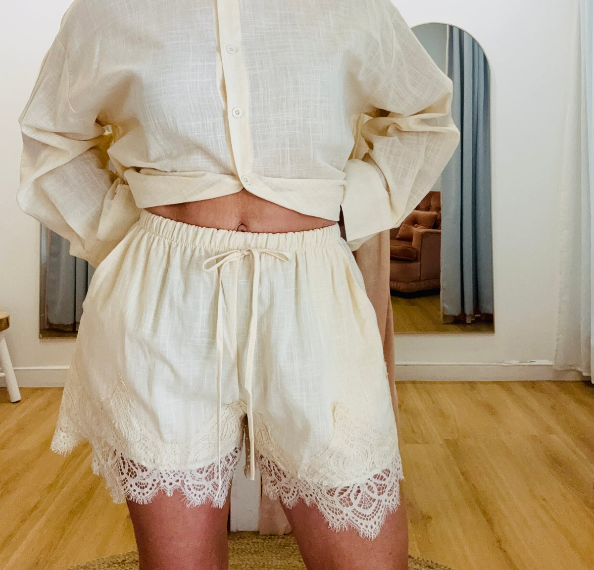 By Frankie/ Ivy Lace Short- Butter