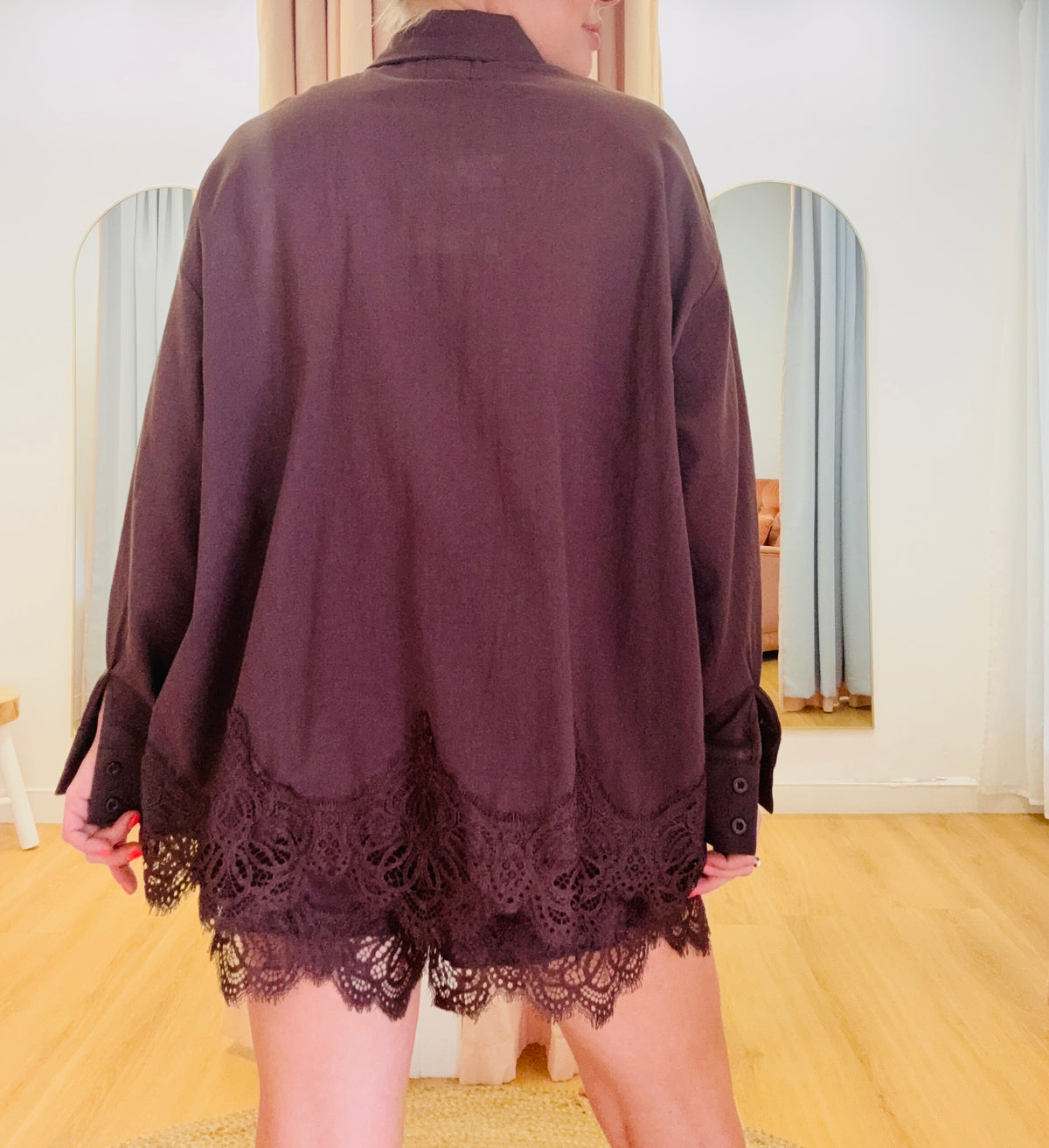 By Frankie/ Ivy Lace Shirt- Chocolate