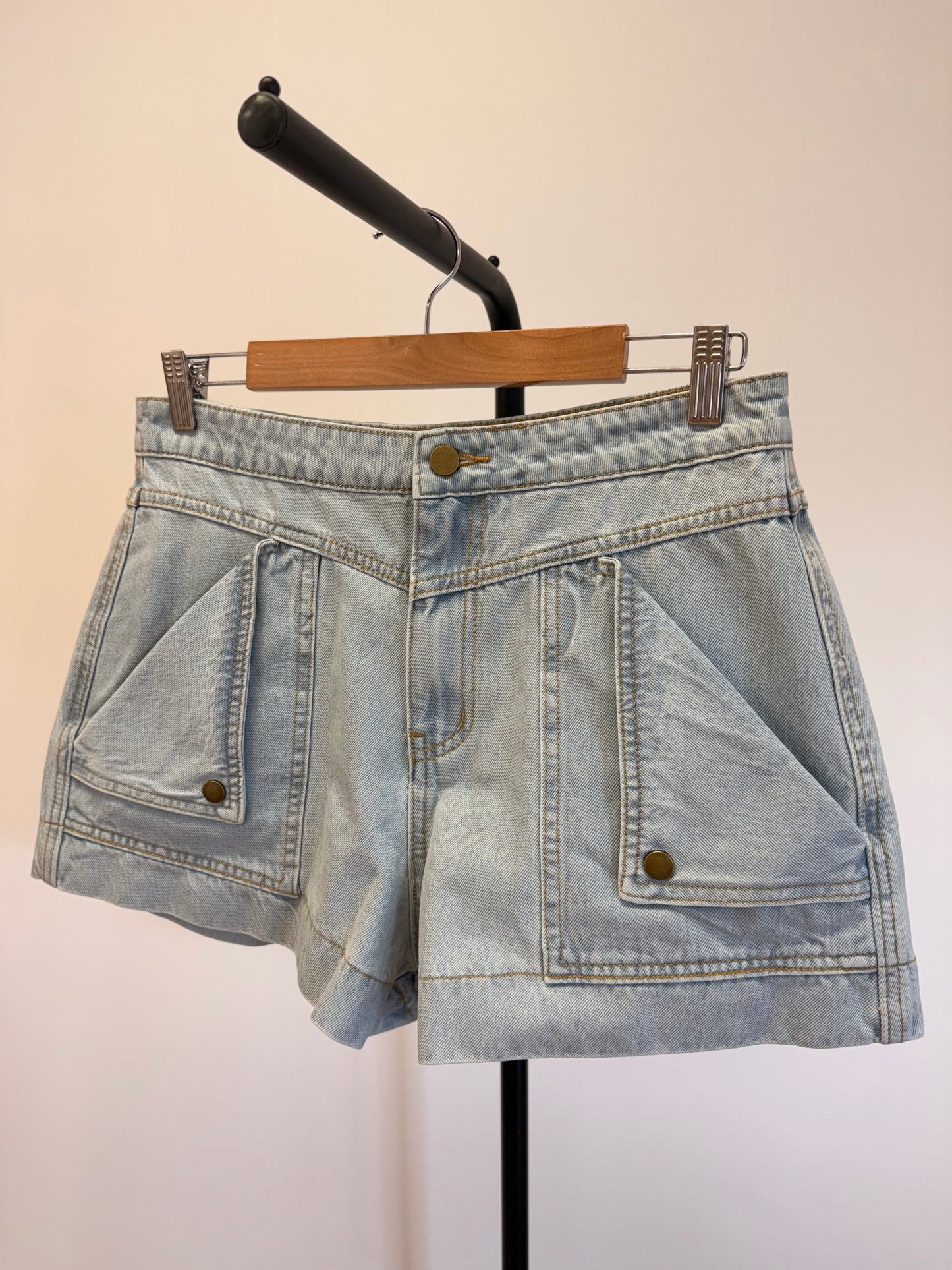 Summer Denim Short- Light Wash