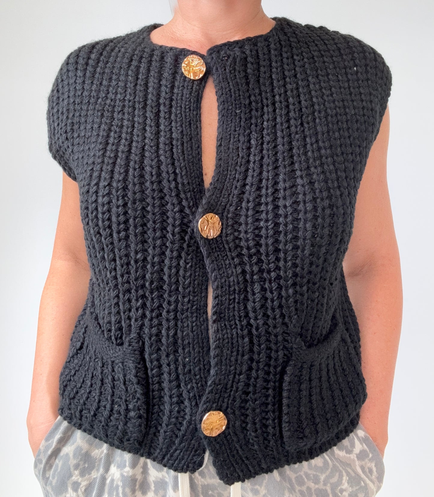 By Frankie / Knit Vest