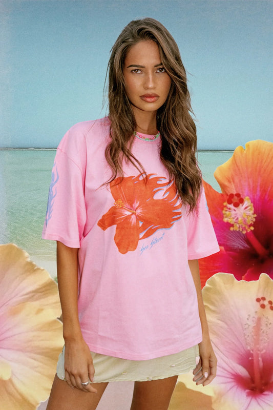SEA STREET- FLAMING HIBISCUS T-SHIRT