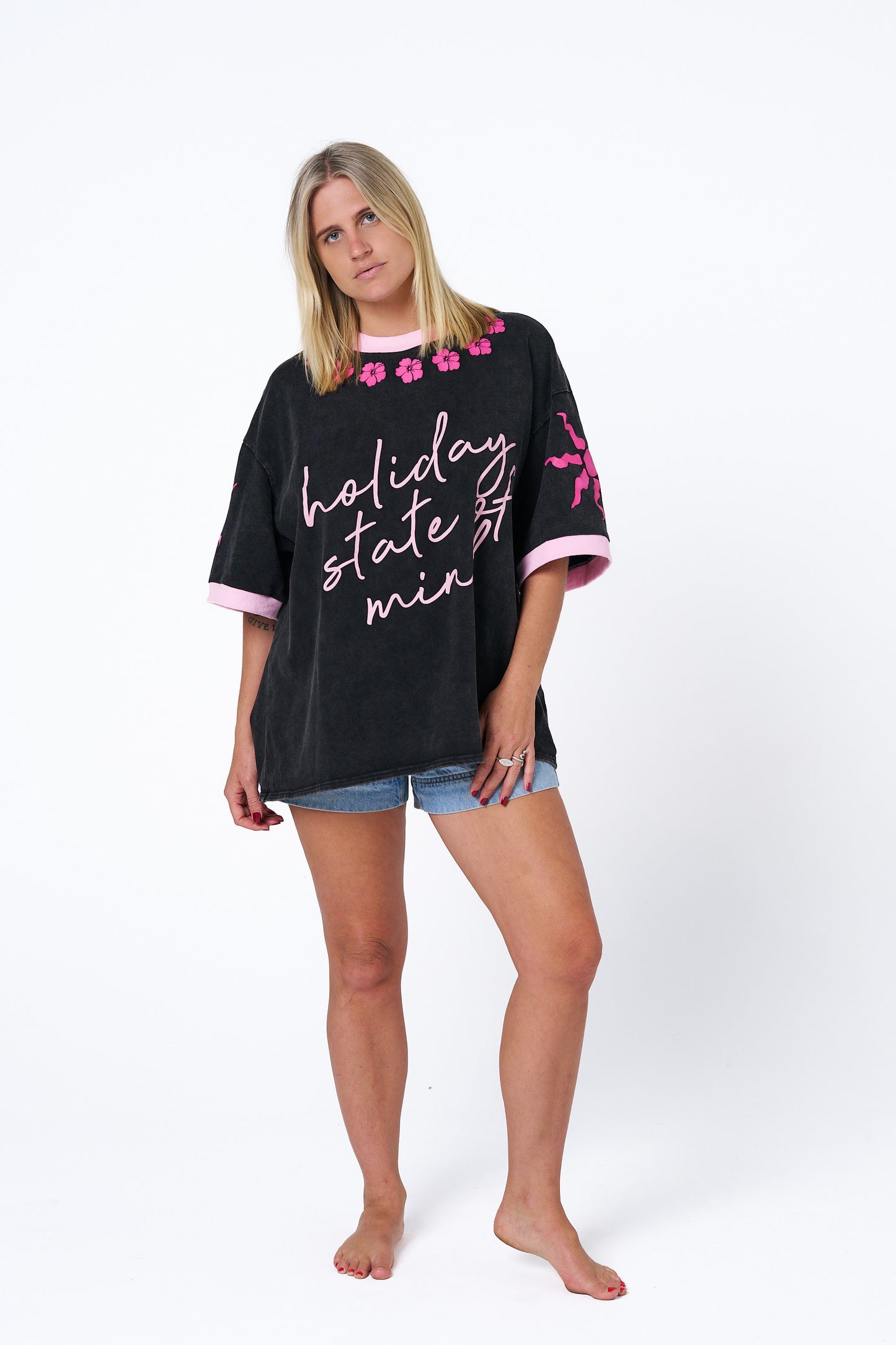 Hibiscus Hotel- Holiday State of Mind Oversized Tee