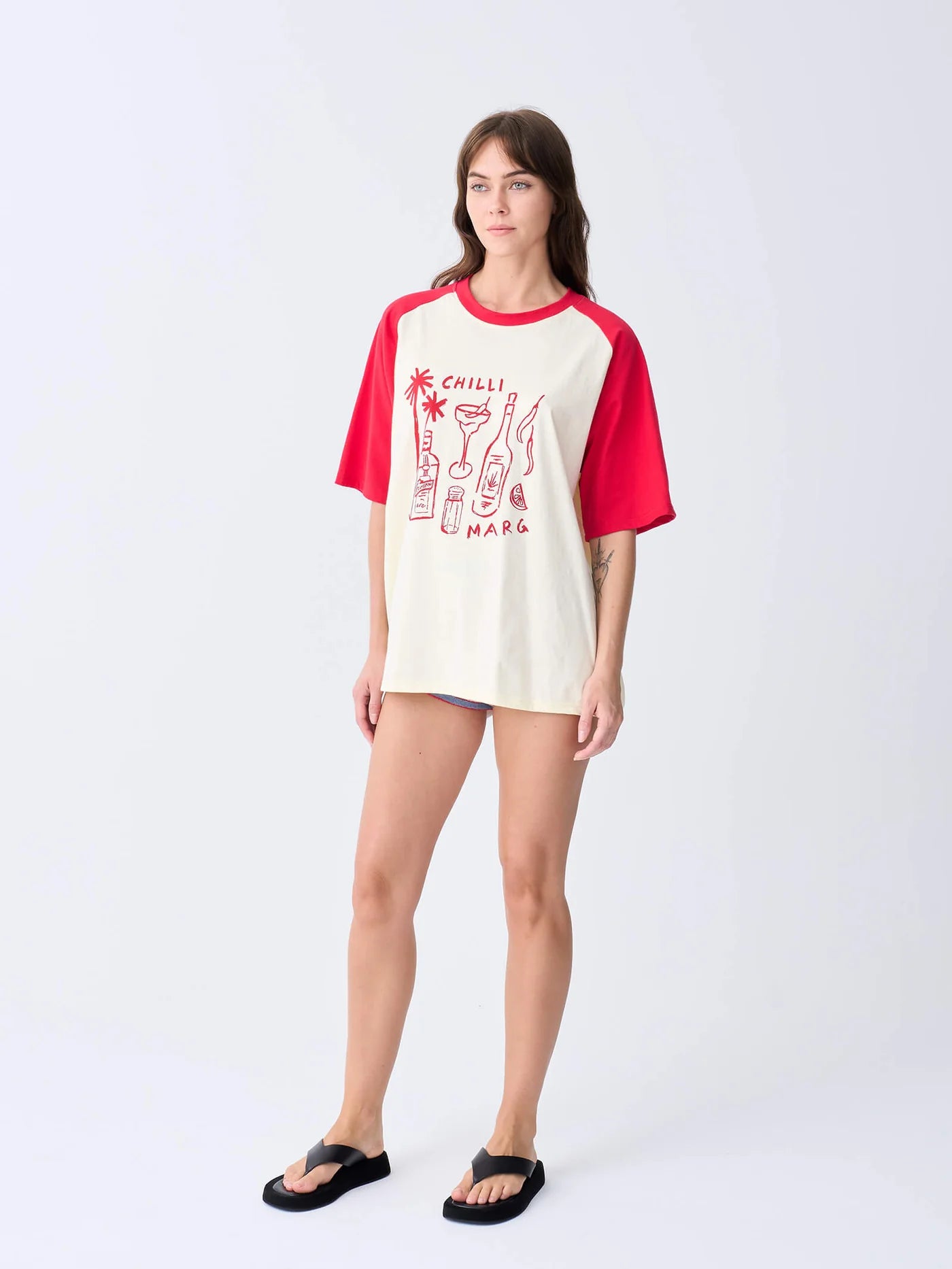 NEAR THE SEA-CHILLI MARG RAGLAN TEE