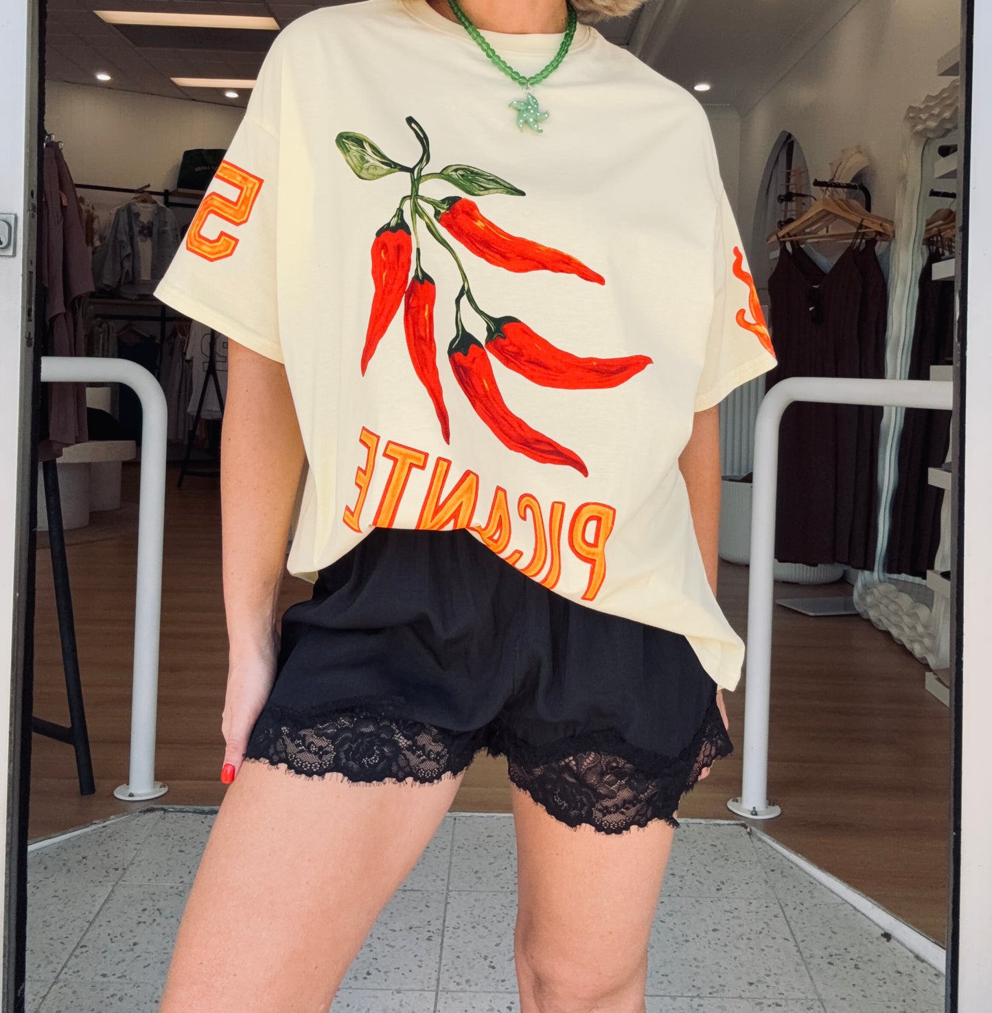 Sophia Lace Short- Black