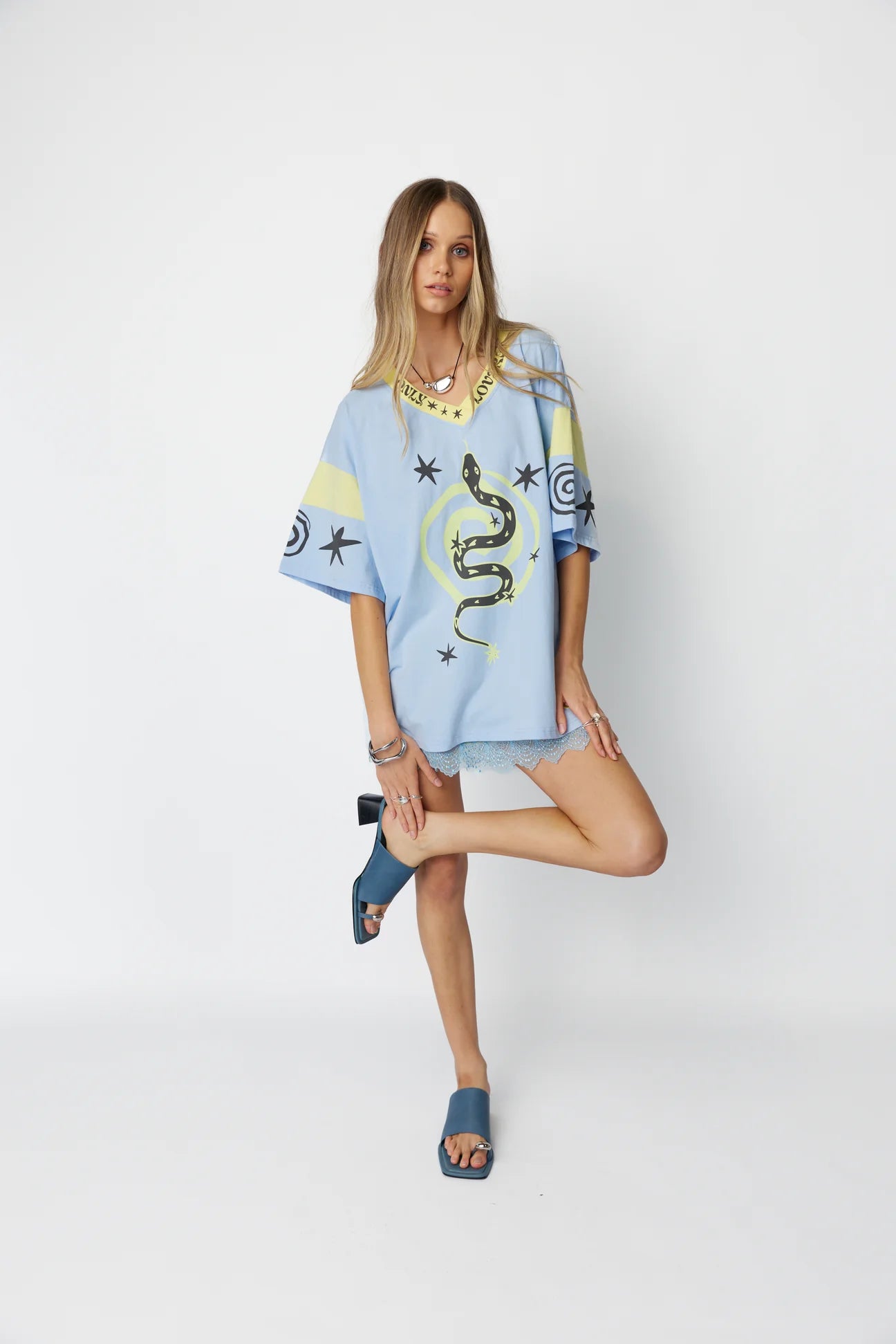 ONLY LOVERS LEFT- SERPENT TEE ~ SKY