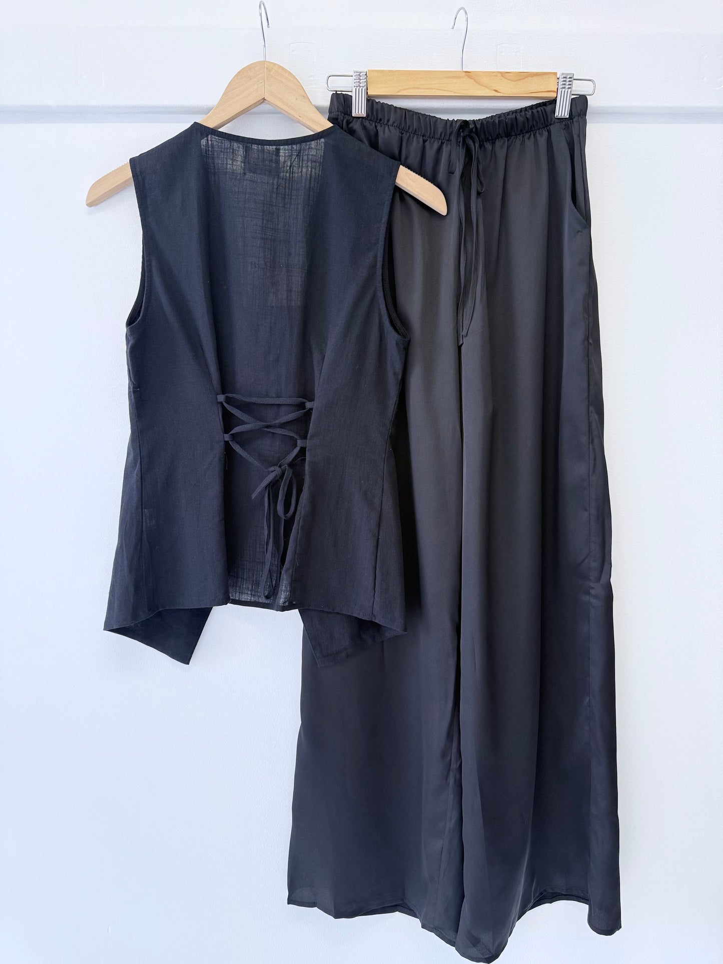 Luna vest set- Black