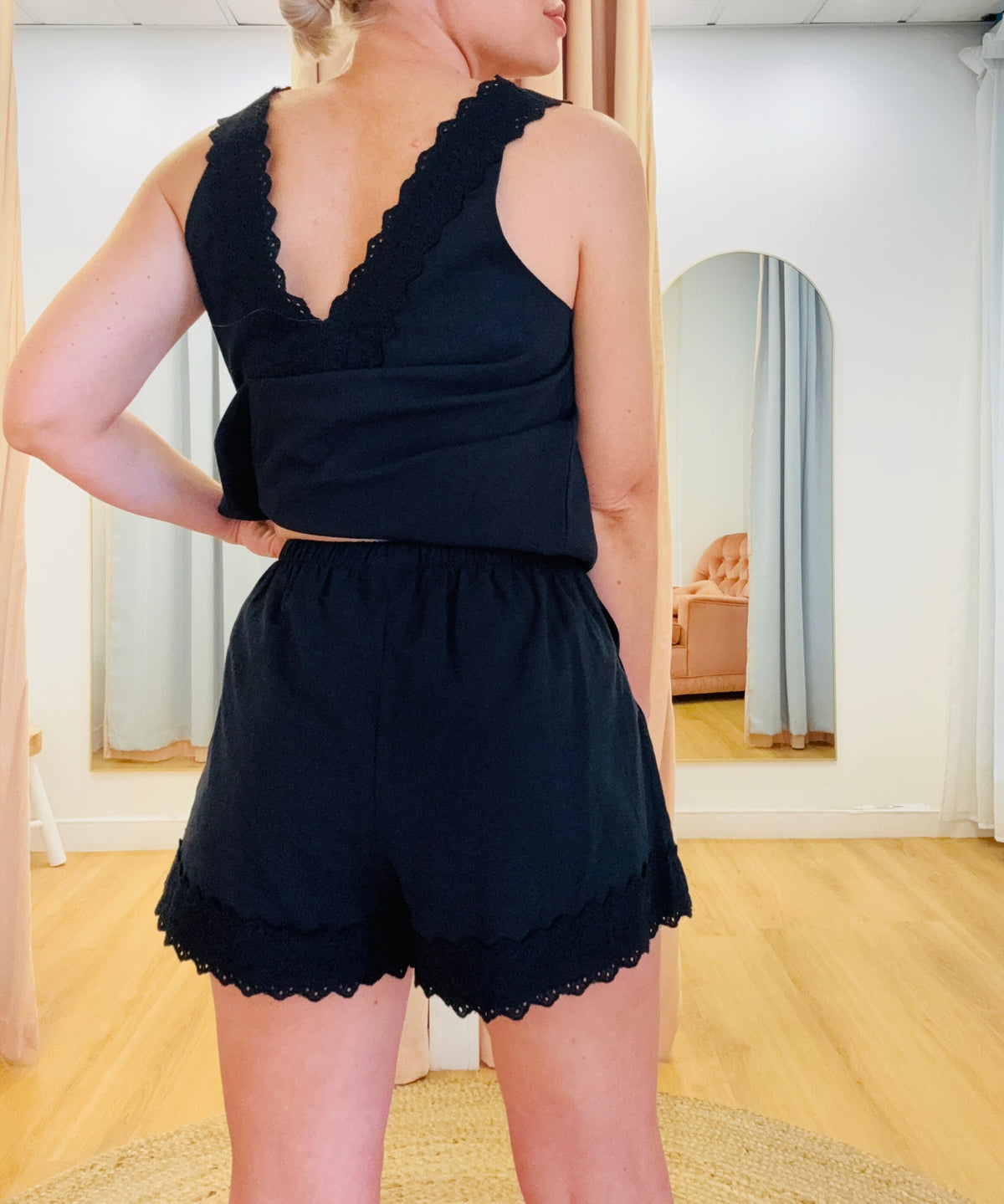 By Frankie/ Hazel Short- Black