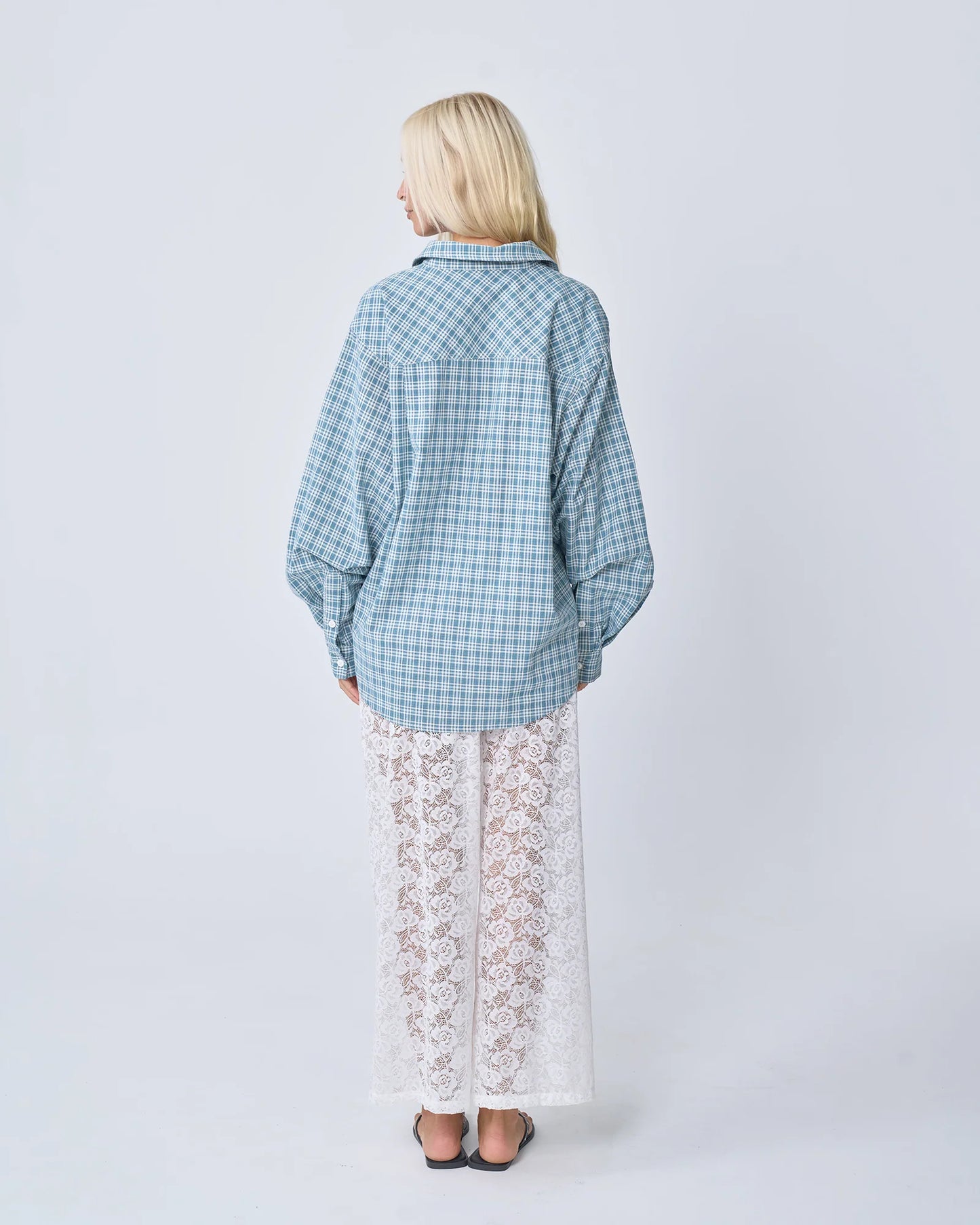 NEAR THE SEA- OVERSIZED SHIRT - BLUE PLAID