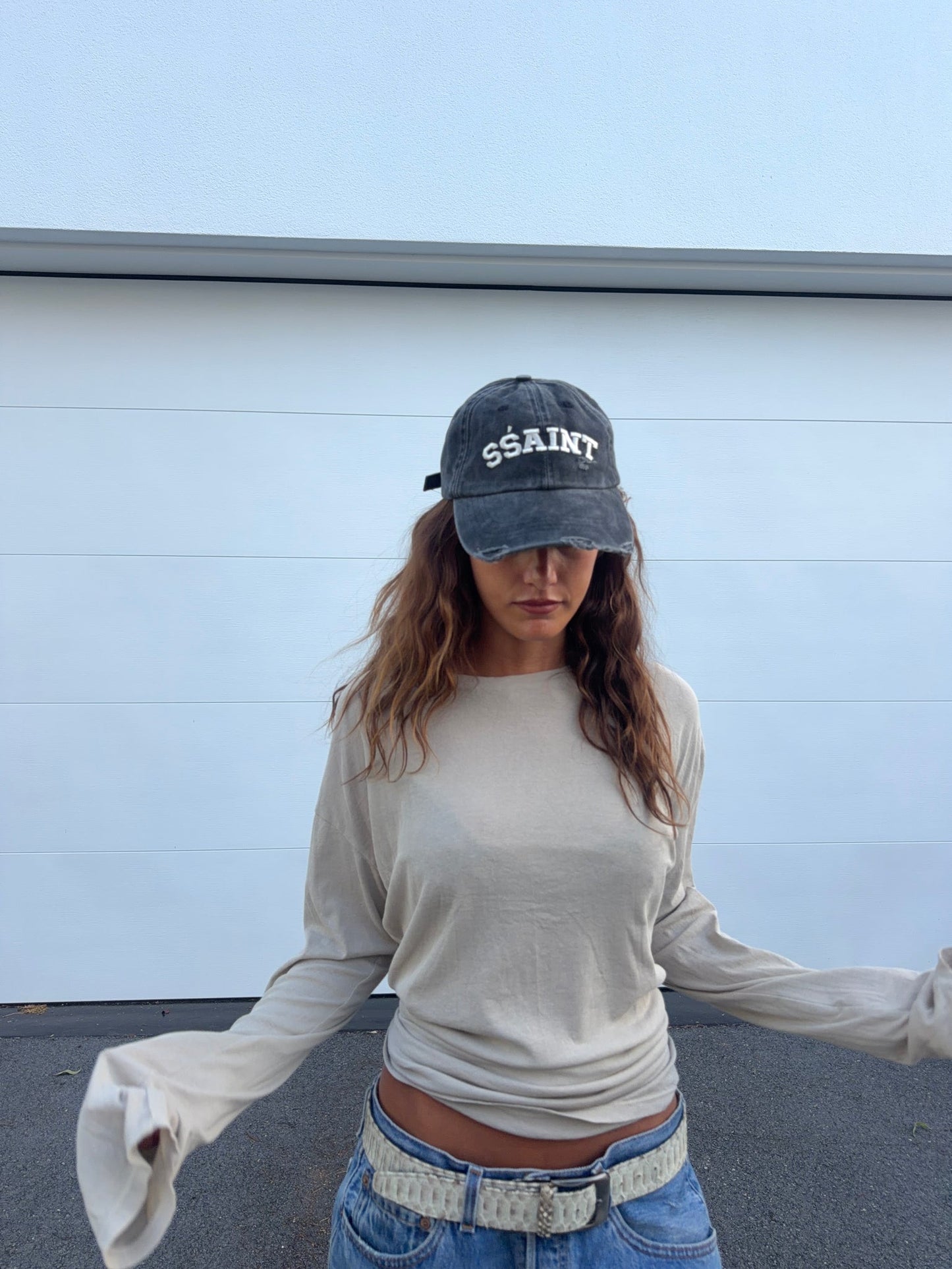 SŚAINT- SŚAINT LOGO CAP - BLACK & CREAM ACID WASH