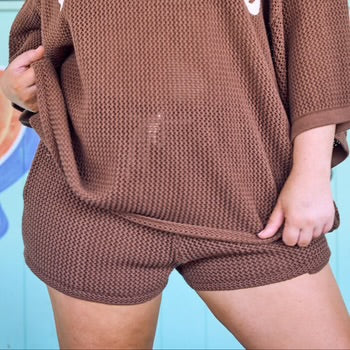 Hibiscus Hotel/ Sunkissed Chocolate Knit Shorts