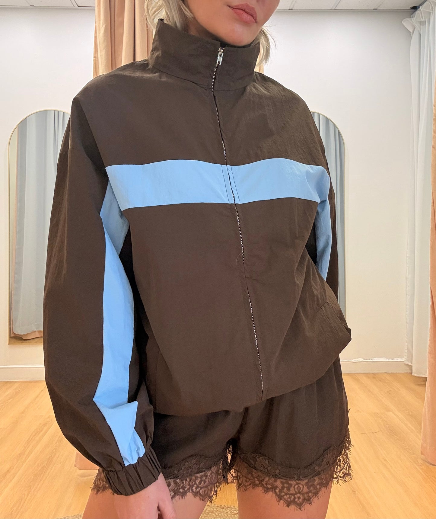 By Frankie/ Windbreaker Jacket- Choc/Sky Blue