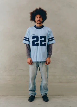 SSAINT- 22 MOTION TEE - POWDER BLUE & NAVY