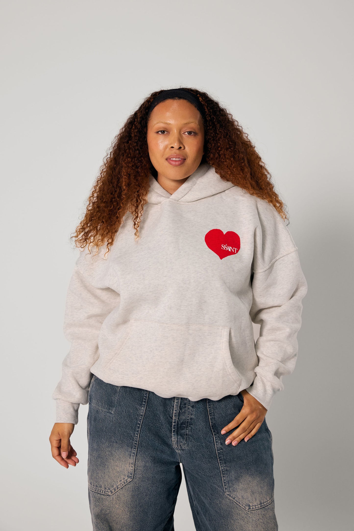 SŚAINT HEART HOODIE -Grey