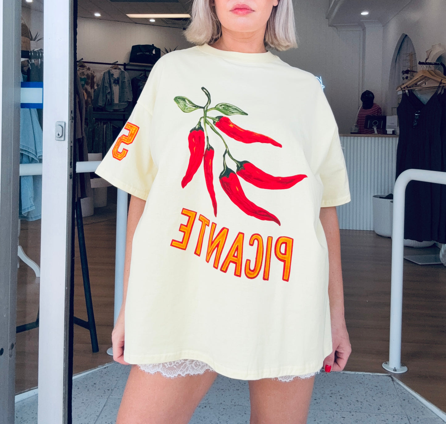 Sophia Lace Short- White