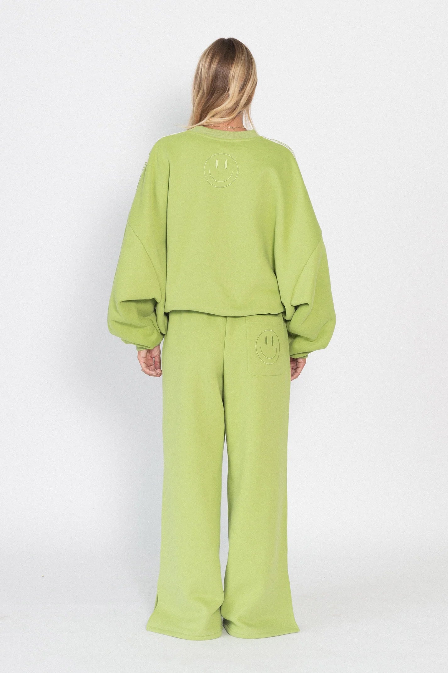 CRACKER DAY CLUB- CLOUD RACER SWEATER - HONEYDEW