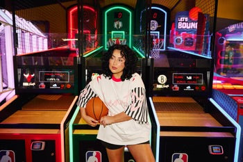 HIBISCUS HOTEL- Heartbreaker Oversized Tee