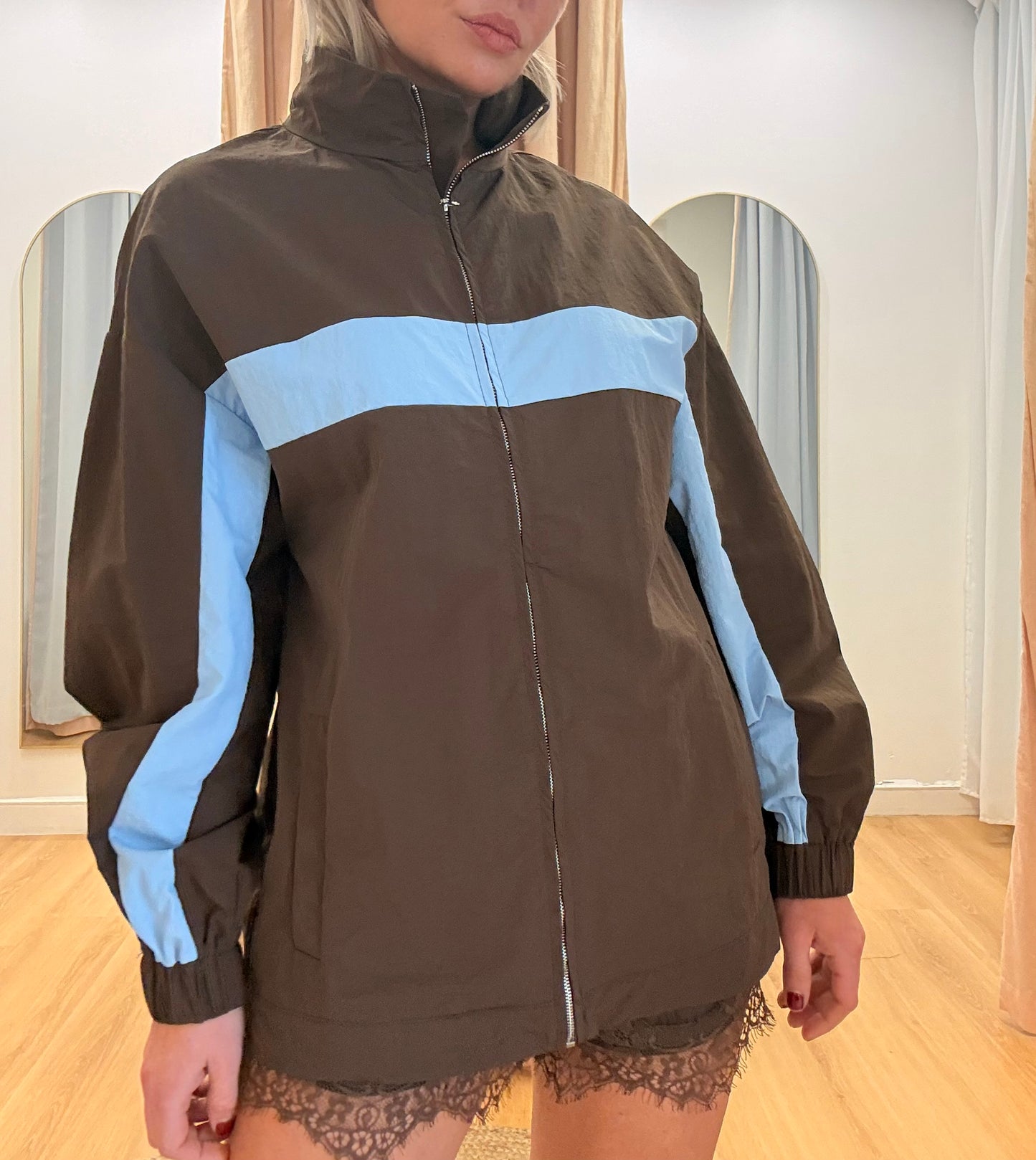 By Frankie/ Windbreaker Jacket- Choc/Sky Blue