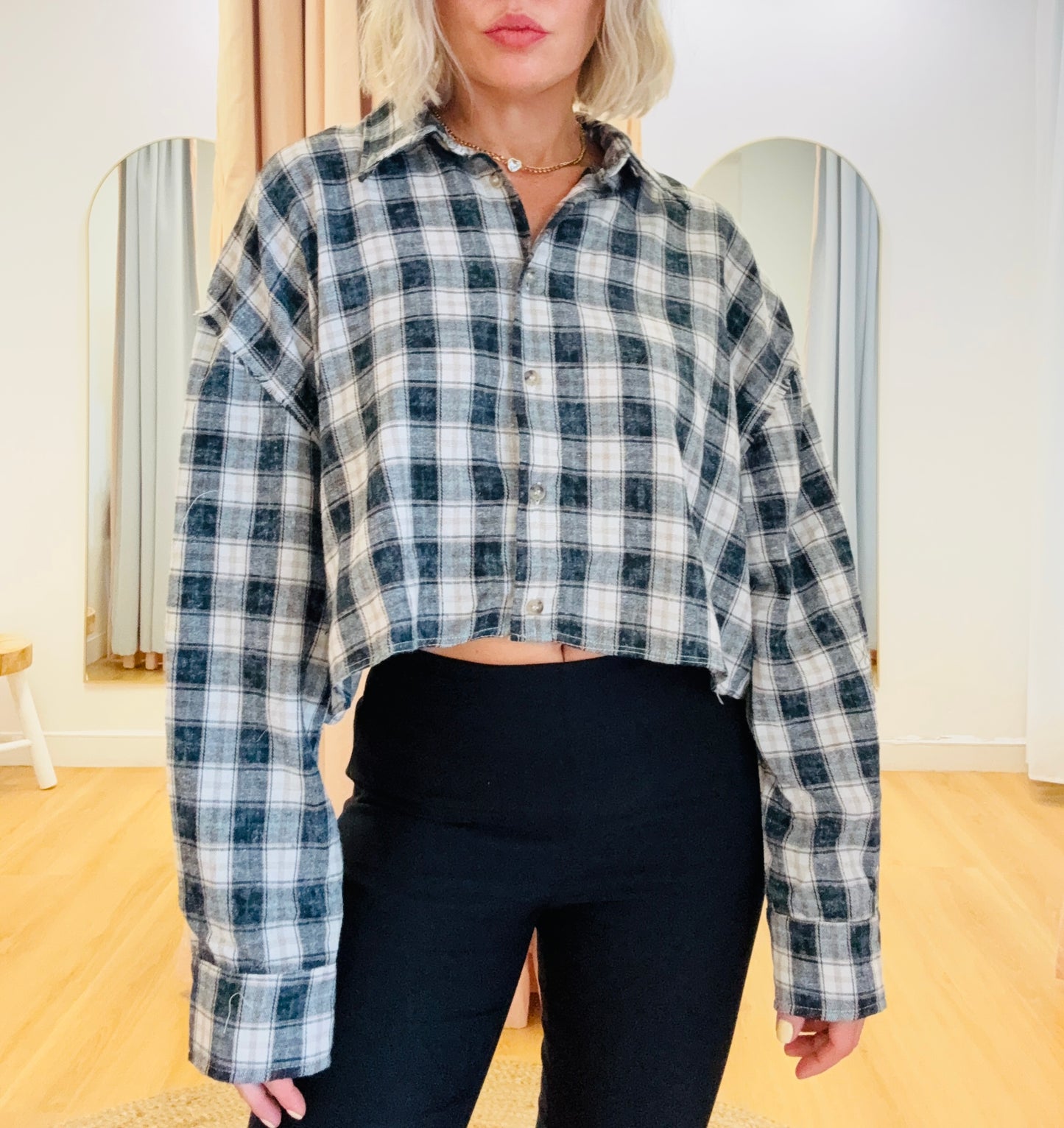 Stevie Plaid Crop Shirt- Navy/ Beige