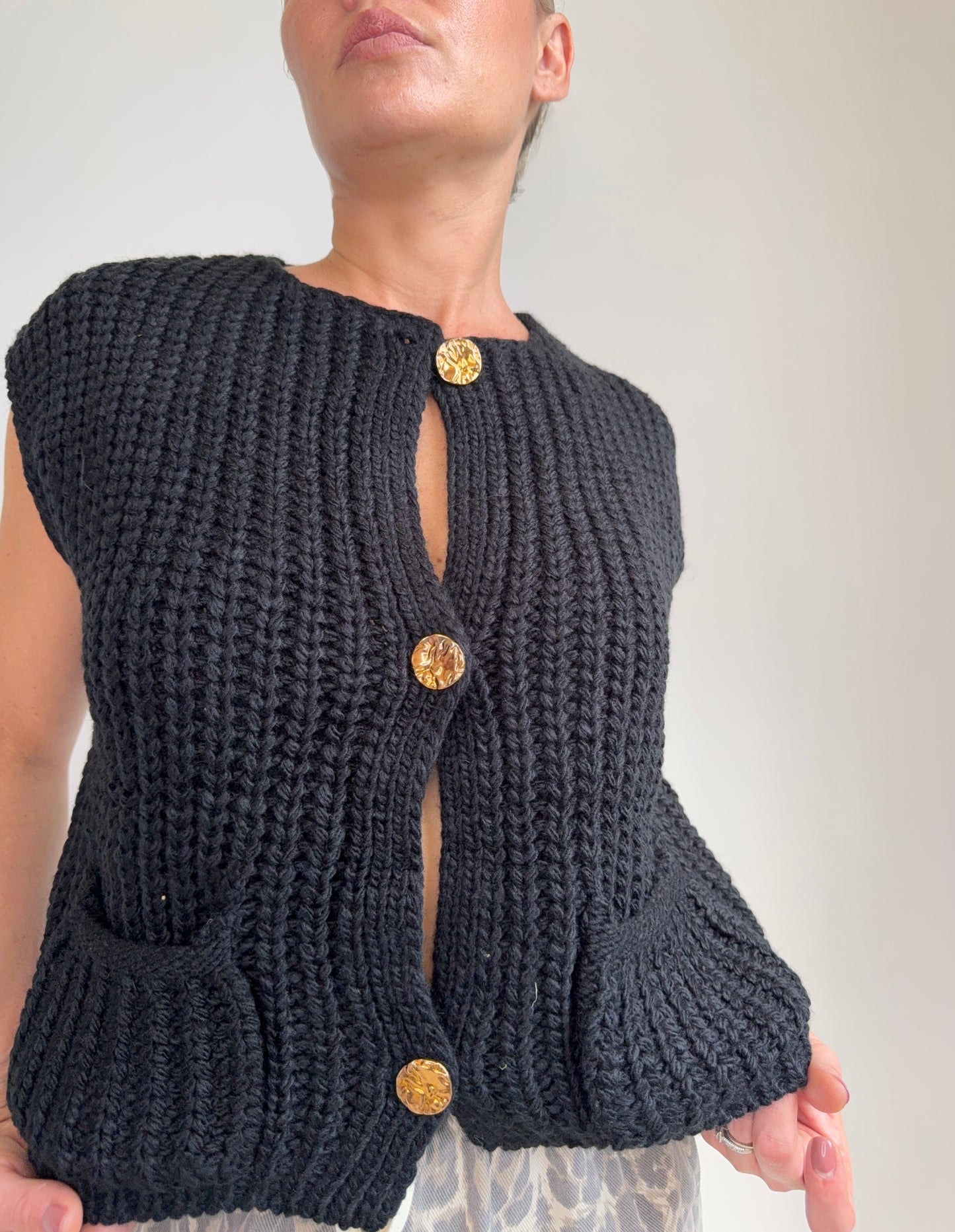 By Frankie / Knit Vest