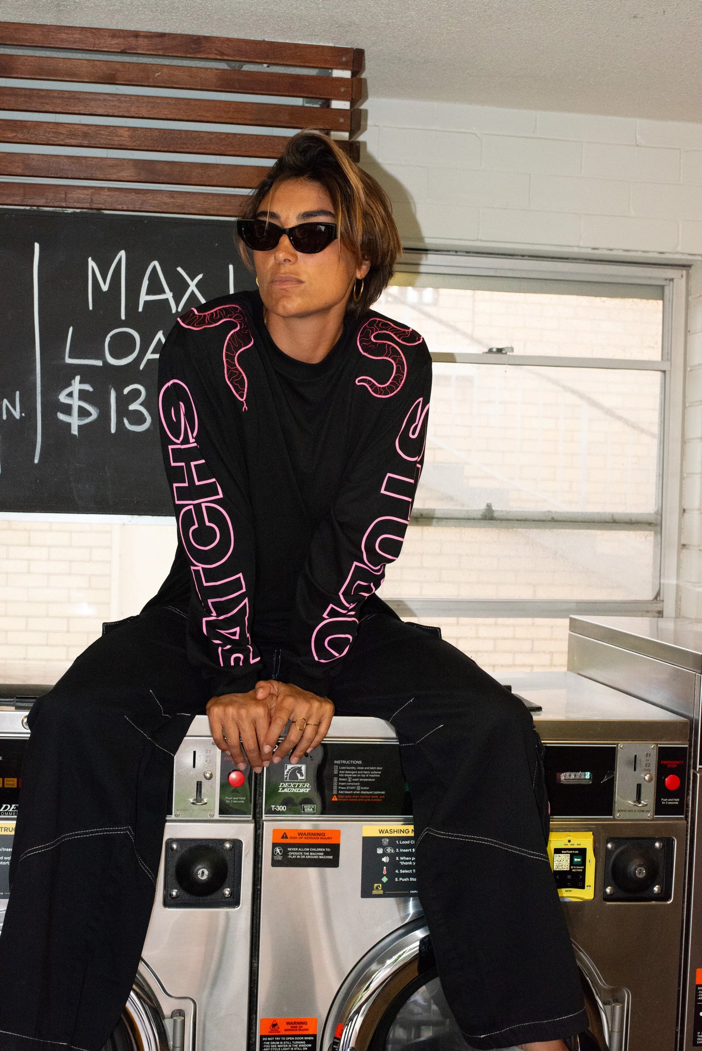 PATCHS STUDIO-
SNAKE LS TEE