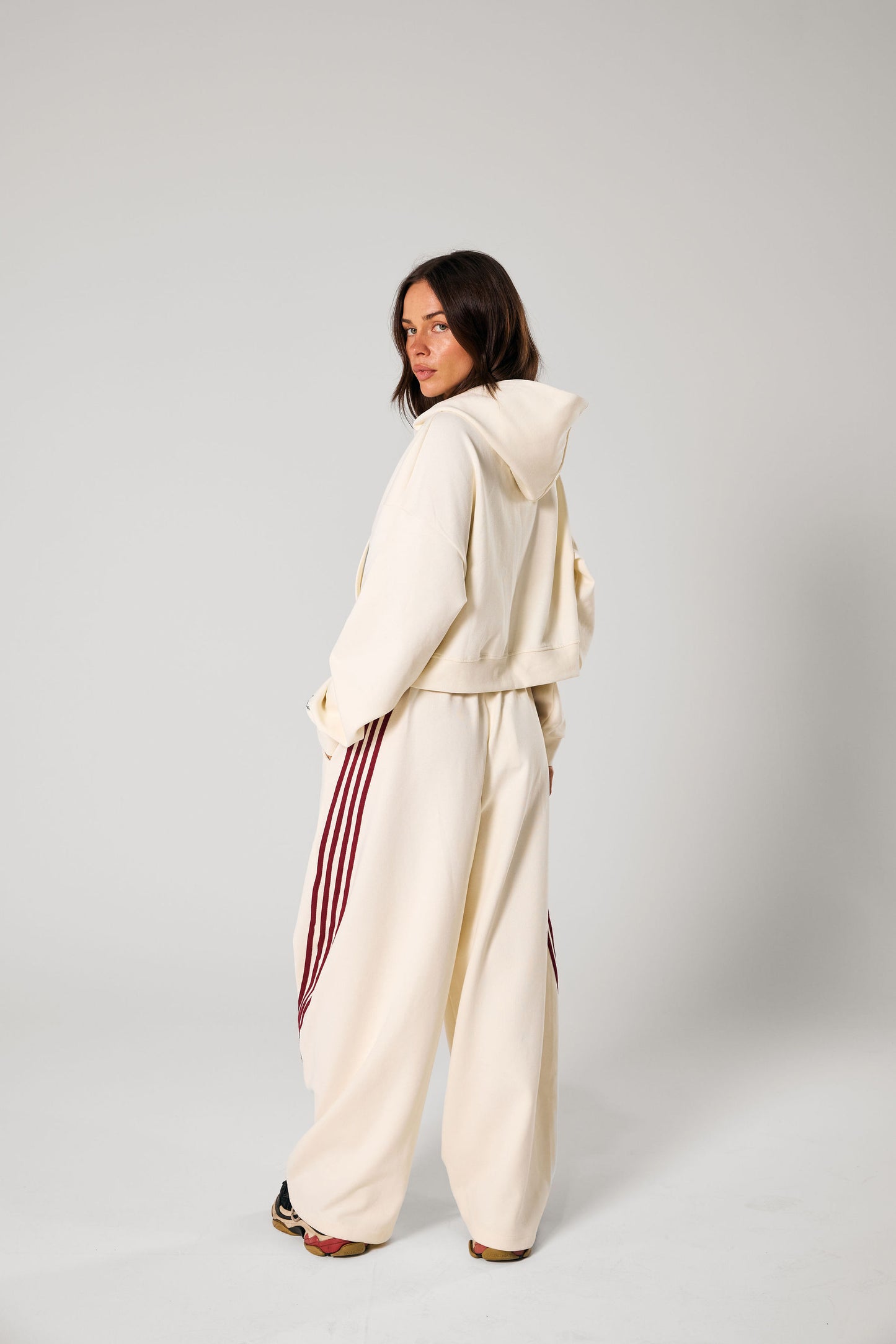 SŚAINT BARREL PANTS- Butter