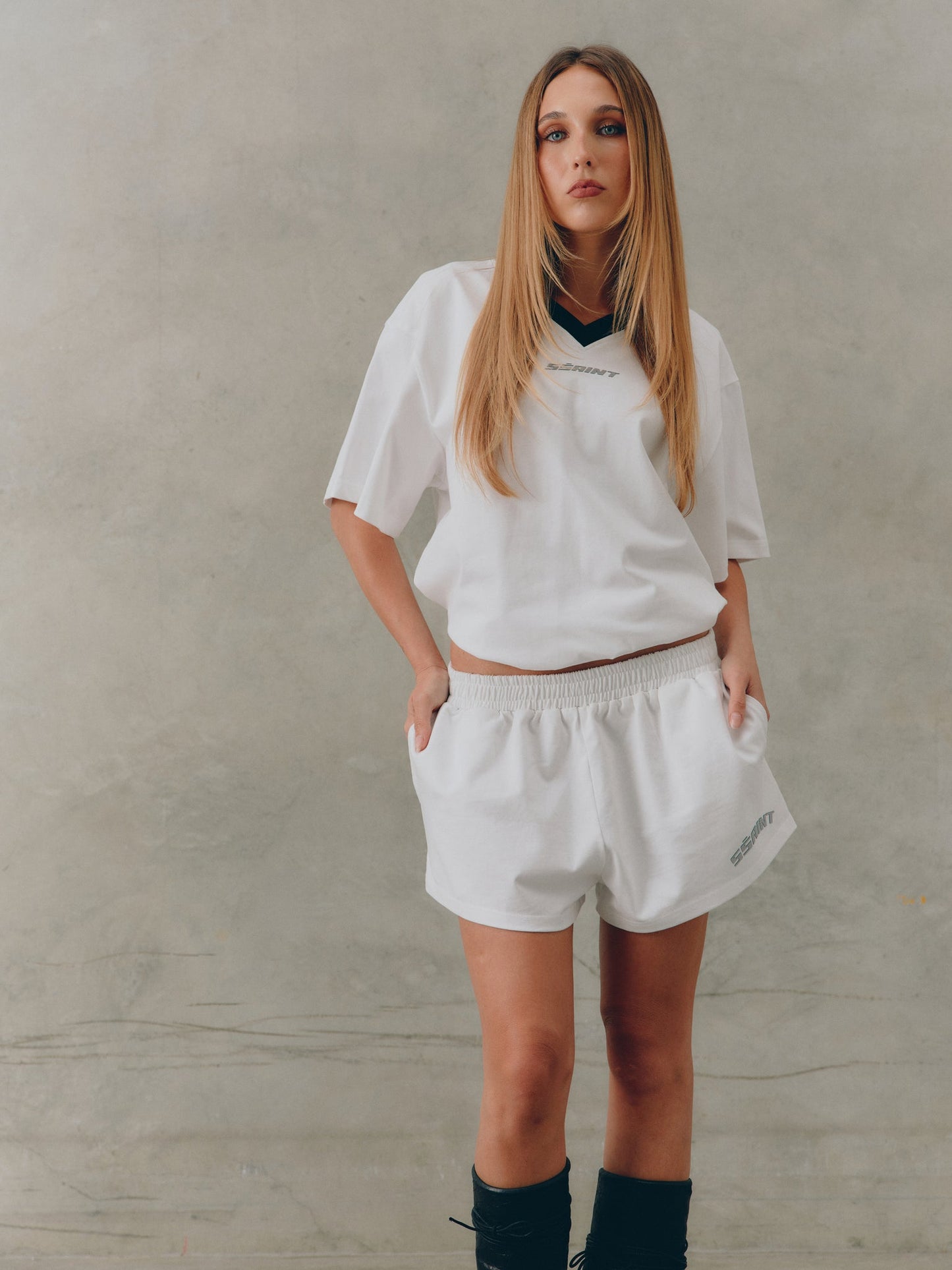 SSAINT/ REFLECTIVE V NECK TEE - WHITE