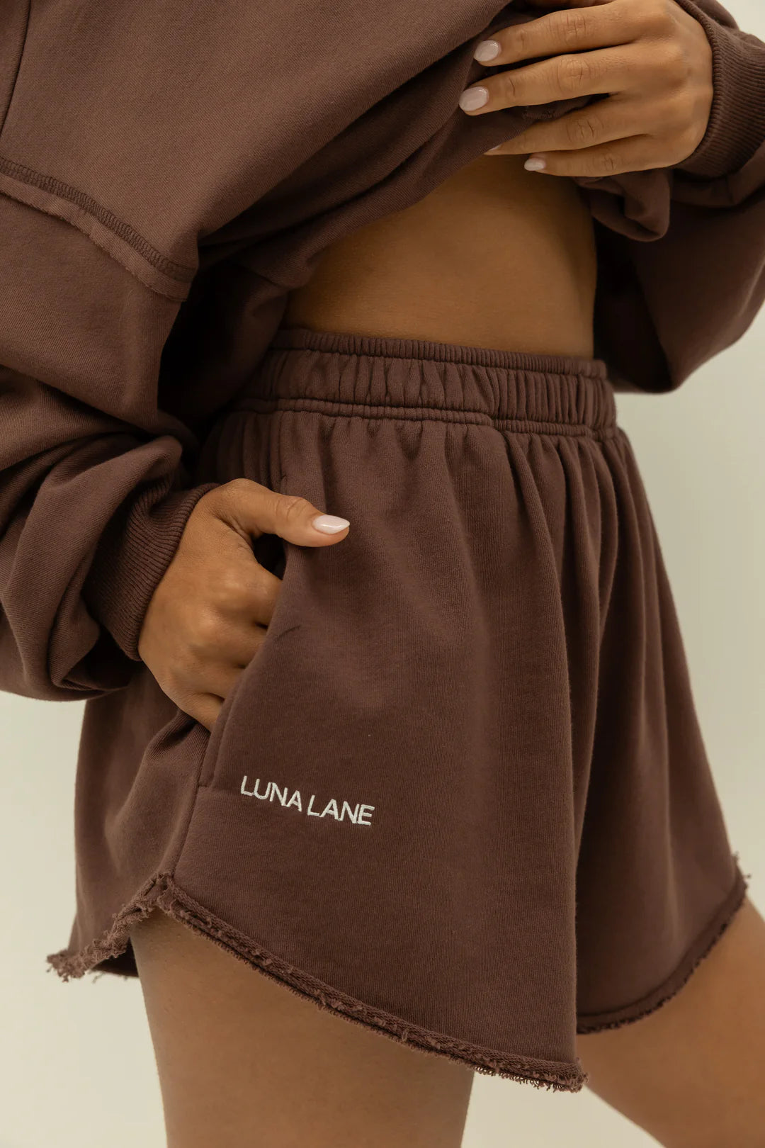 LUNA LANE- The Macy Shorts / Chocolate