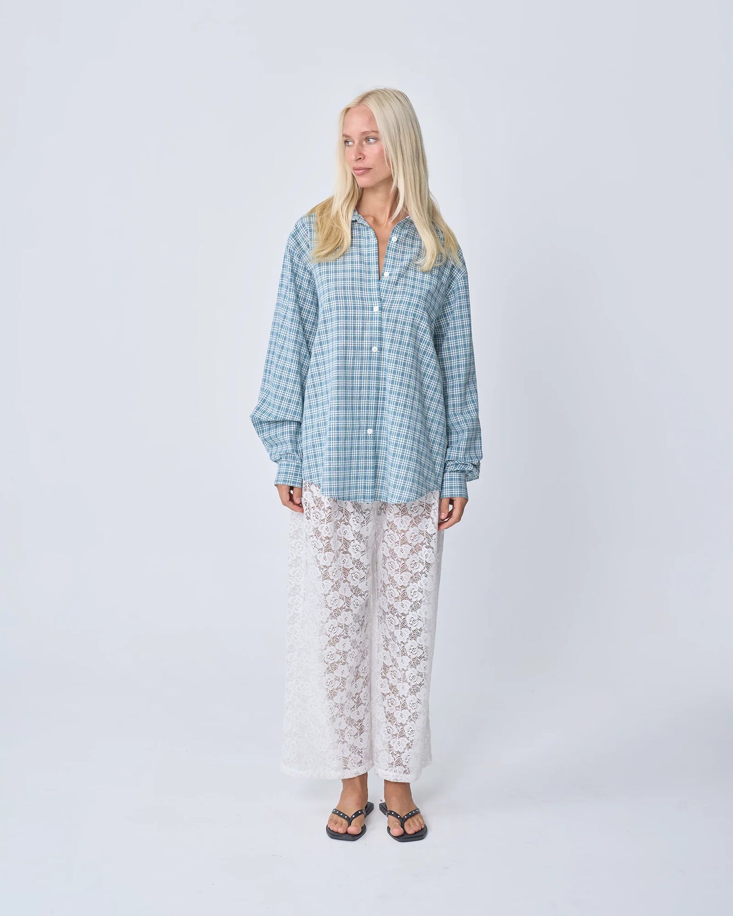 NEAR THE SEA- OVERSIZED SHIRT - BLUE PLAID