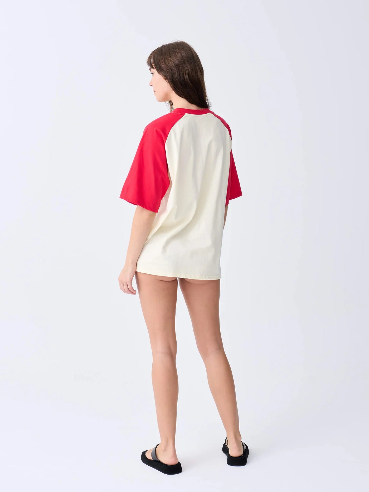 NEAR THE SEA-CHILLI MARG RAGLAN TEE