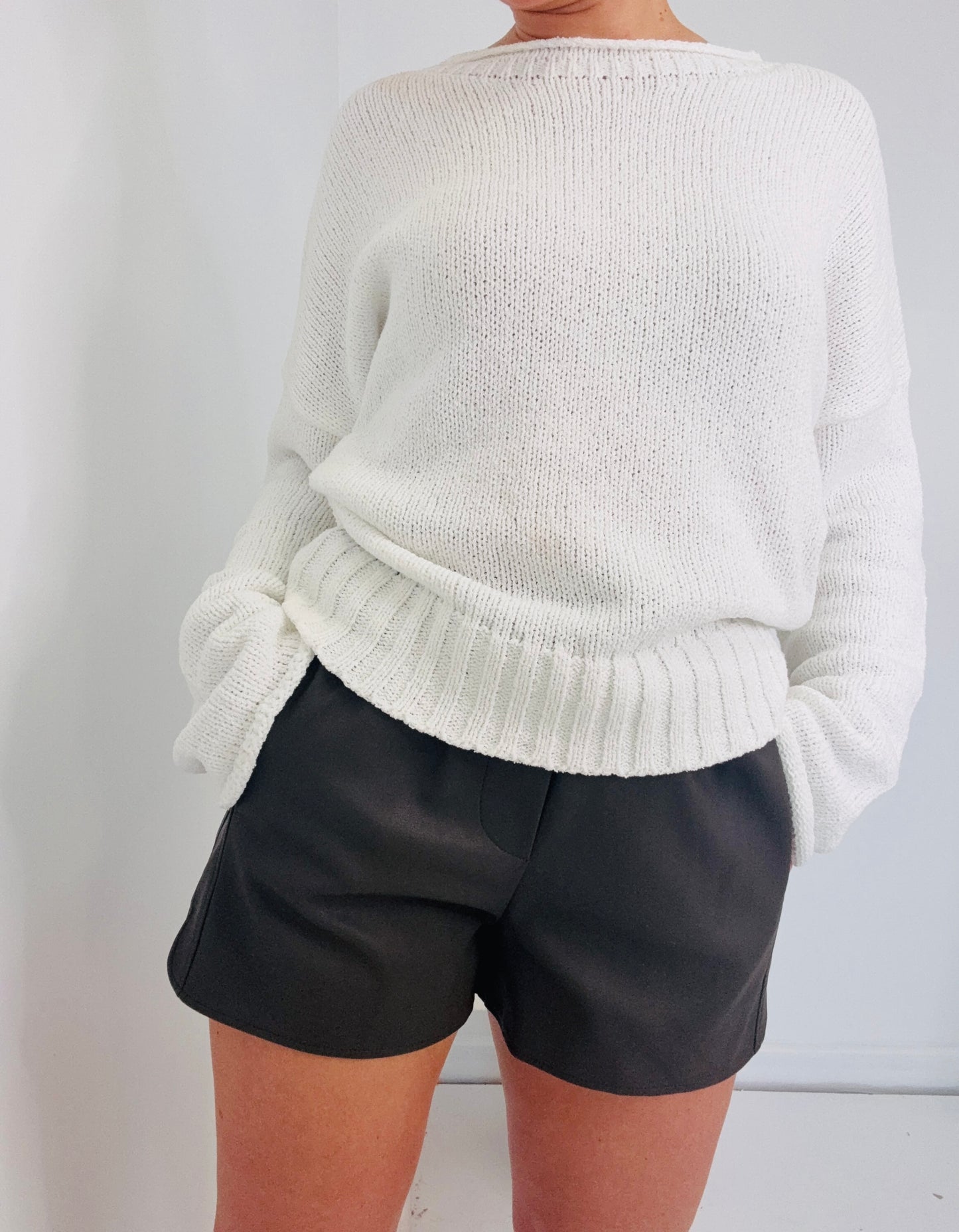 Aria draped knit- white