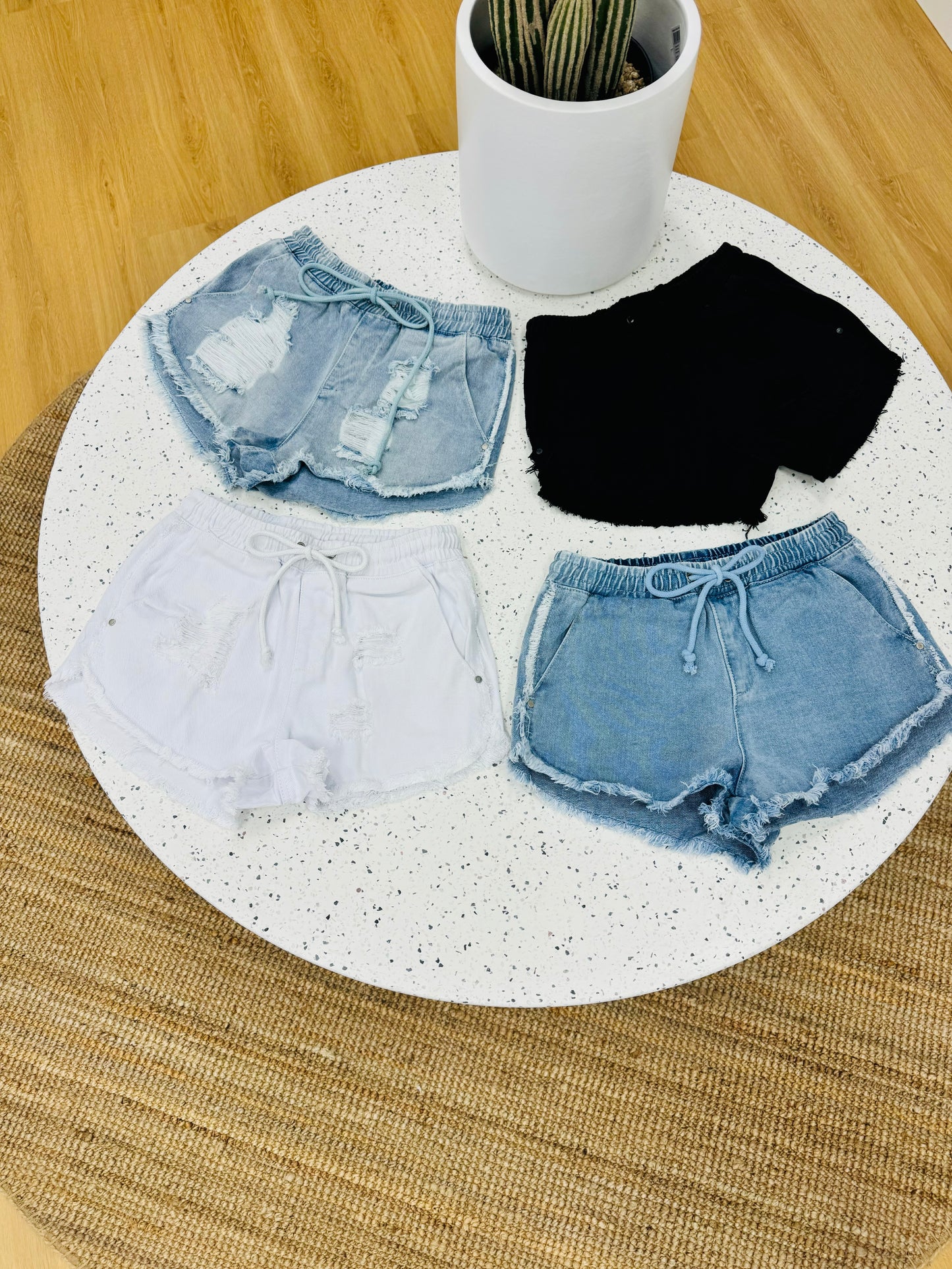 Indie denim shorts