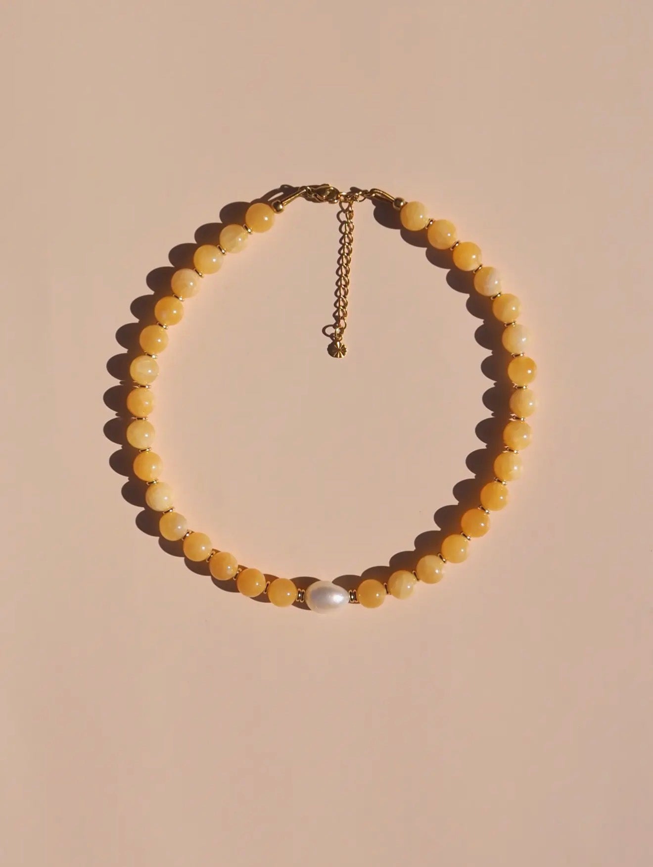 Freshwater Pearl Lemon Yellow
Beaded Necklace