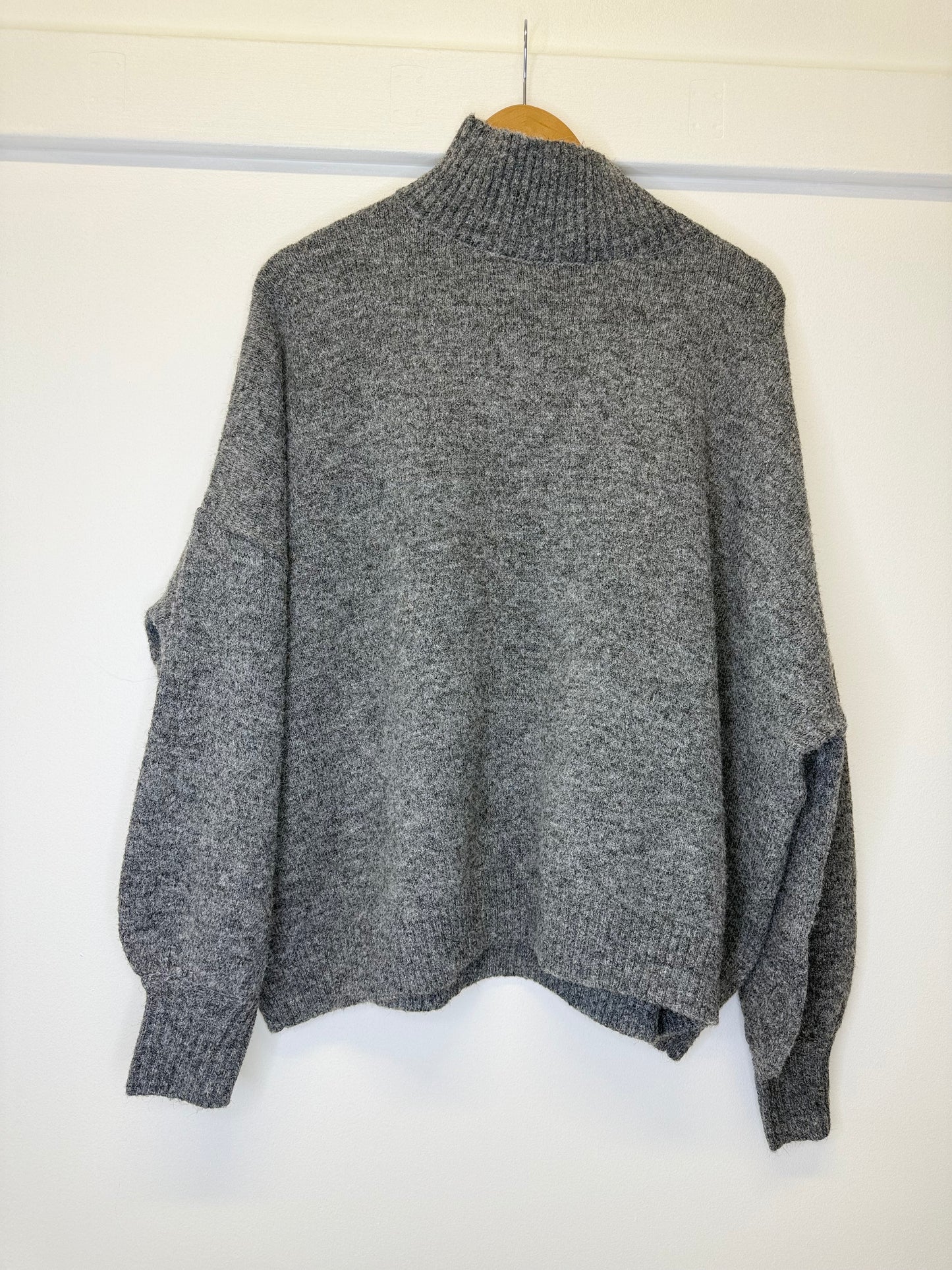 Misha knit