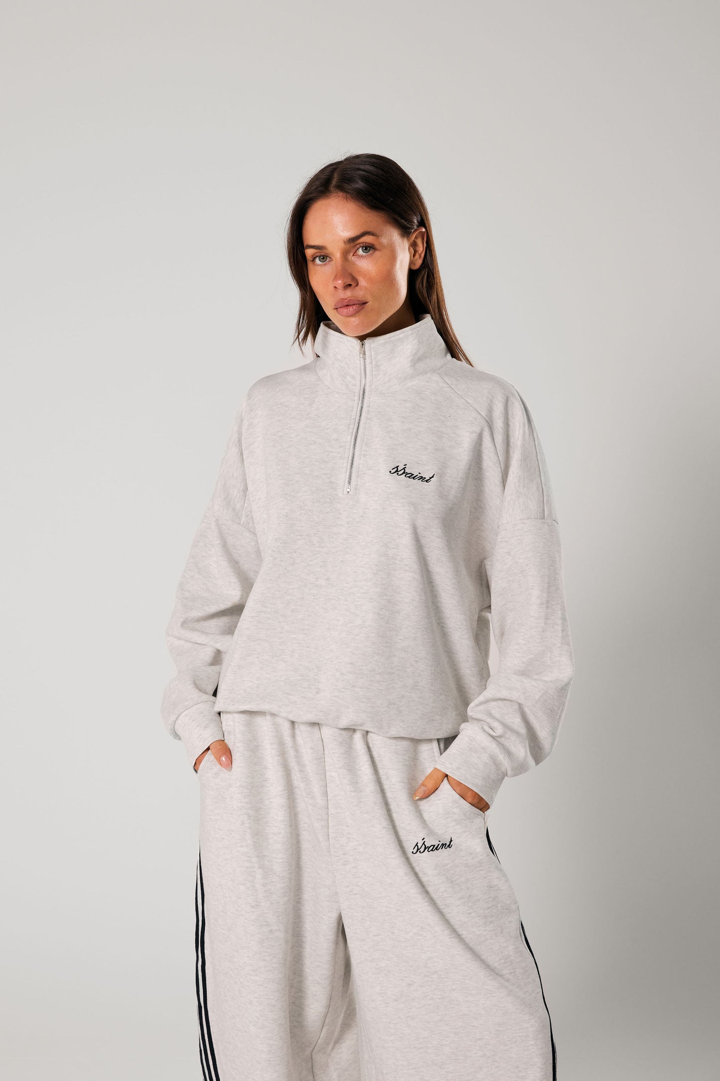 SŚAINT BARREL PANTS- Grey