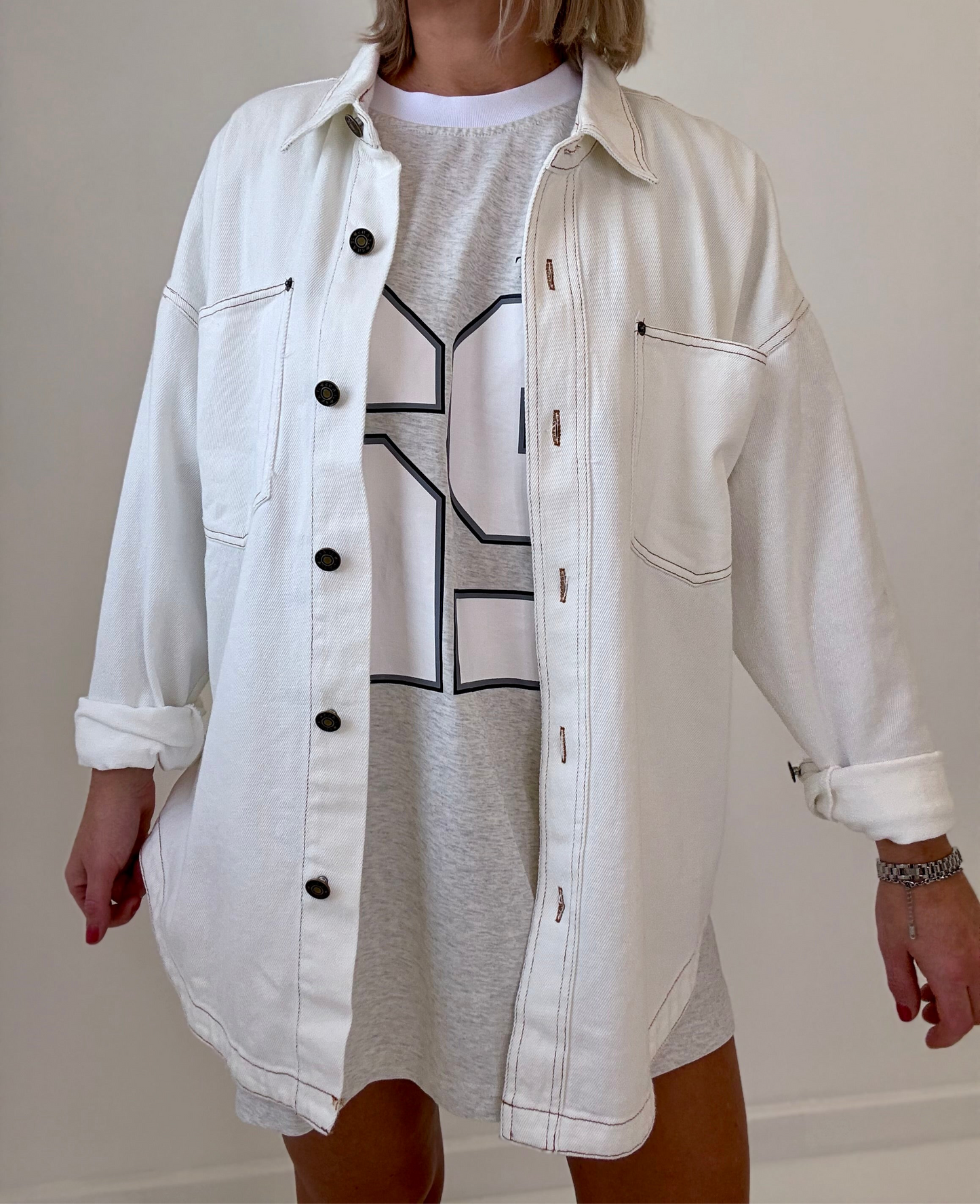 Bobbi oversized denim shacket- white