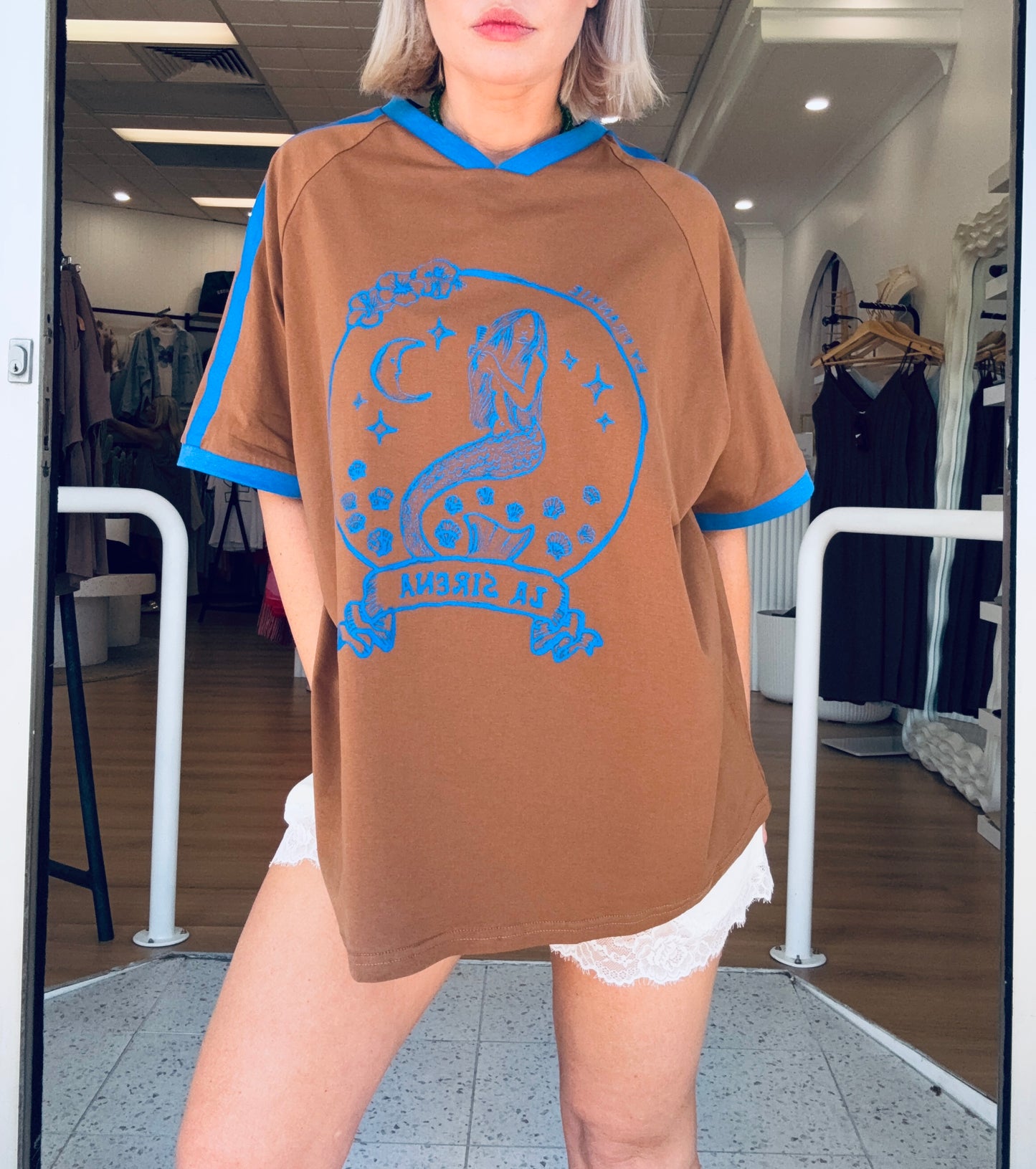 La Sirena Oversized Tee