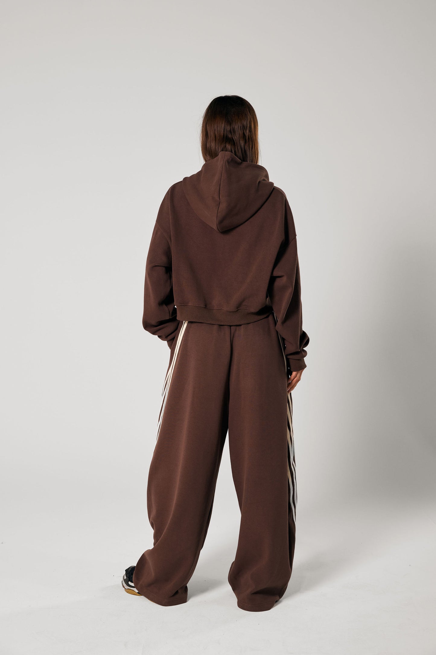 SŚAINT BARREL PANTS-Brown